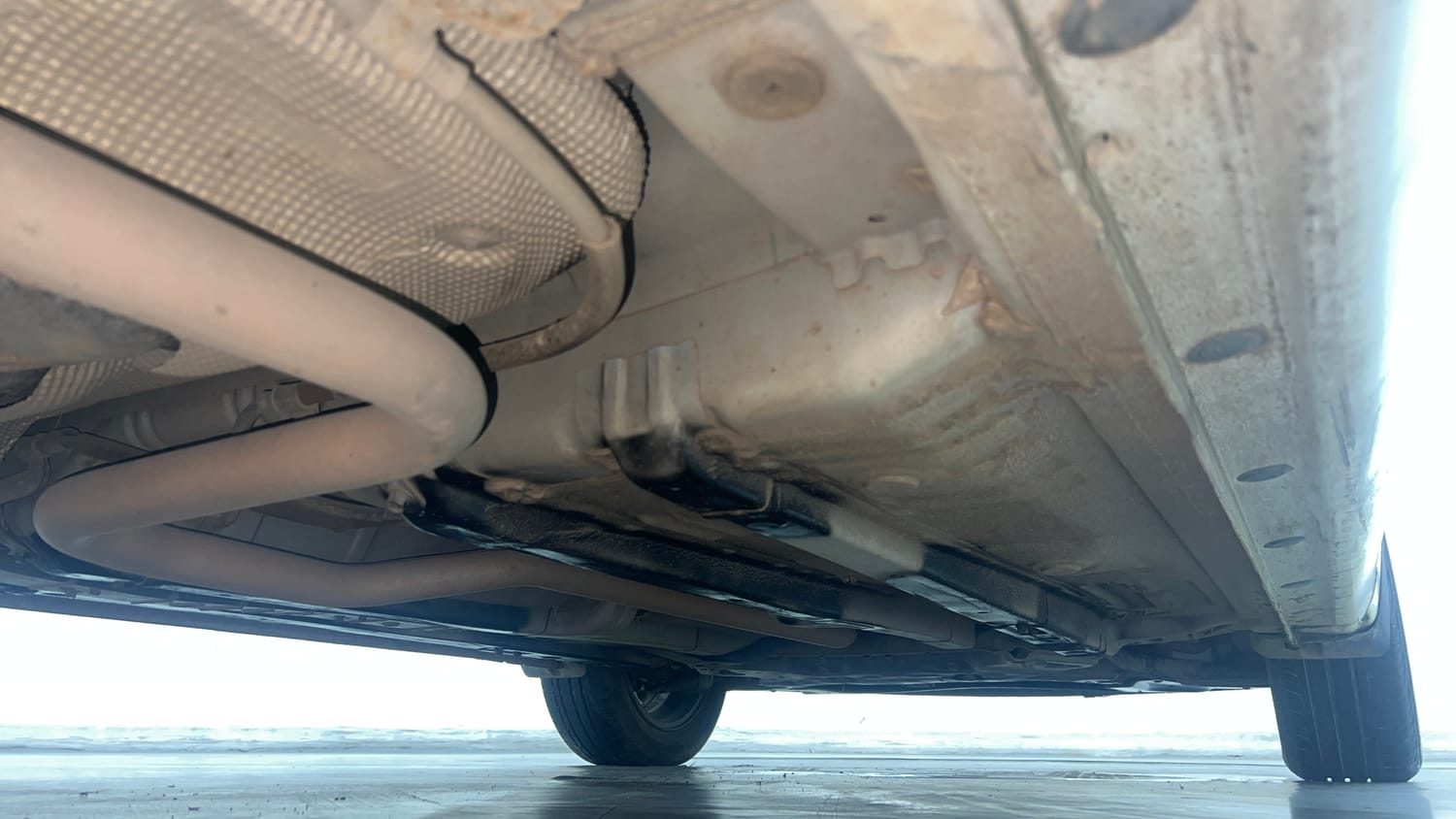 Used 2019 Hyundai Elite i20 Asta 1.2 (O) Petrol Manual extra REAR RIGHT UNDERBODY VIEW