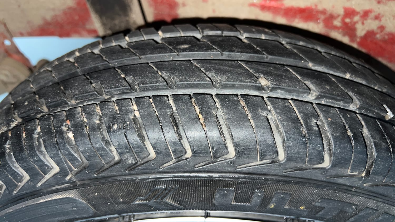 Used 2024 Maruti Suzuki Alto K10 VXi AGS Petrol Automatic tyres RIGHT REAR TYRE TREAD VIEW