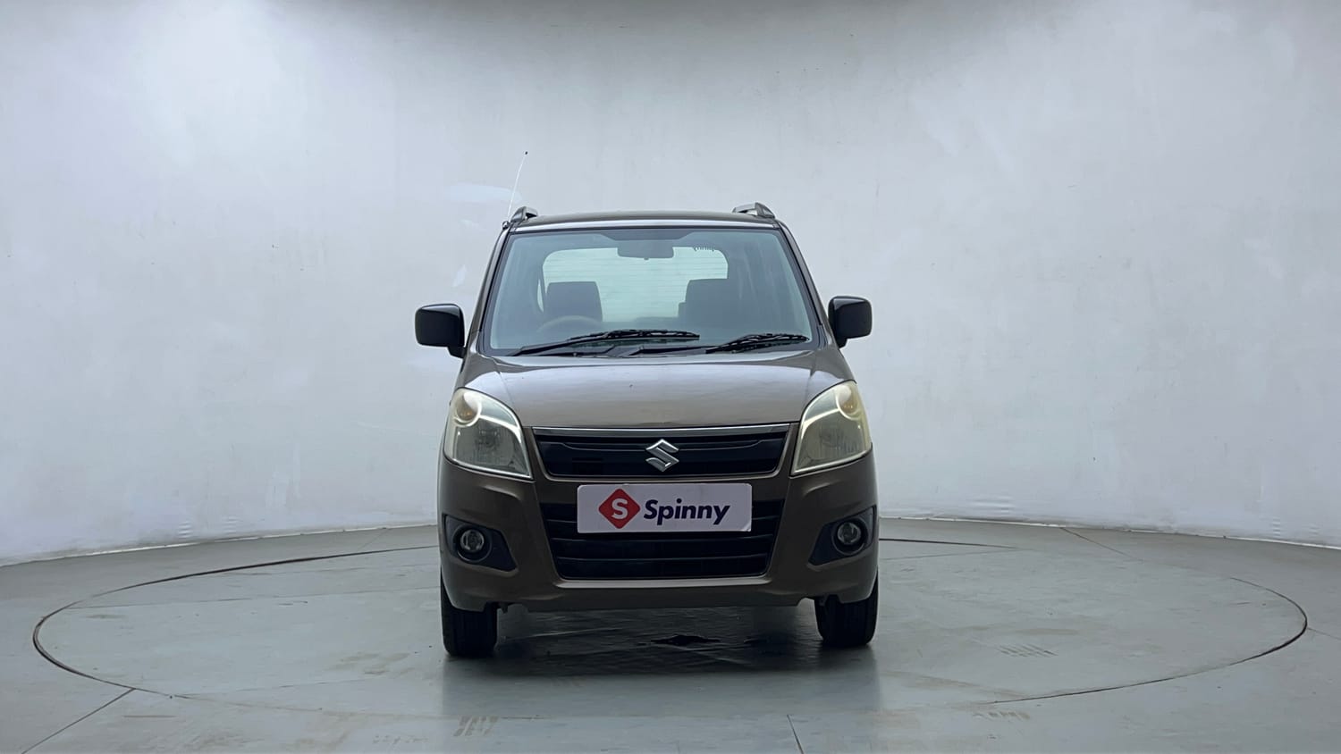 Used 2013 Maruti Suzuki Wagon R VXI Petrol Manual exterior FRONT VIEW