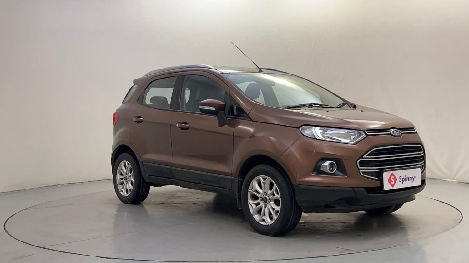 Used 2016 Ford EcoSport Titanium 1.5L TDCi Diesel Manual exterior RIGHT FRONT CORNER VIEW