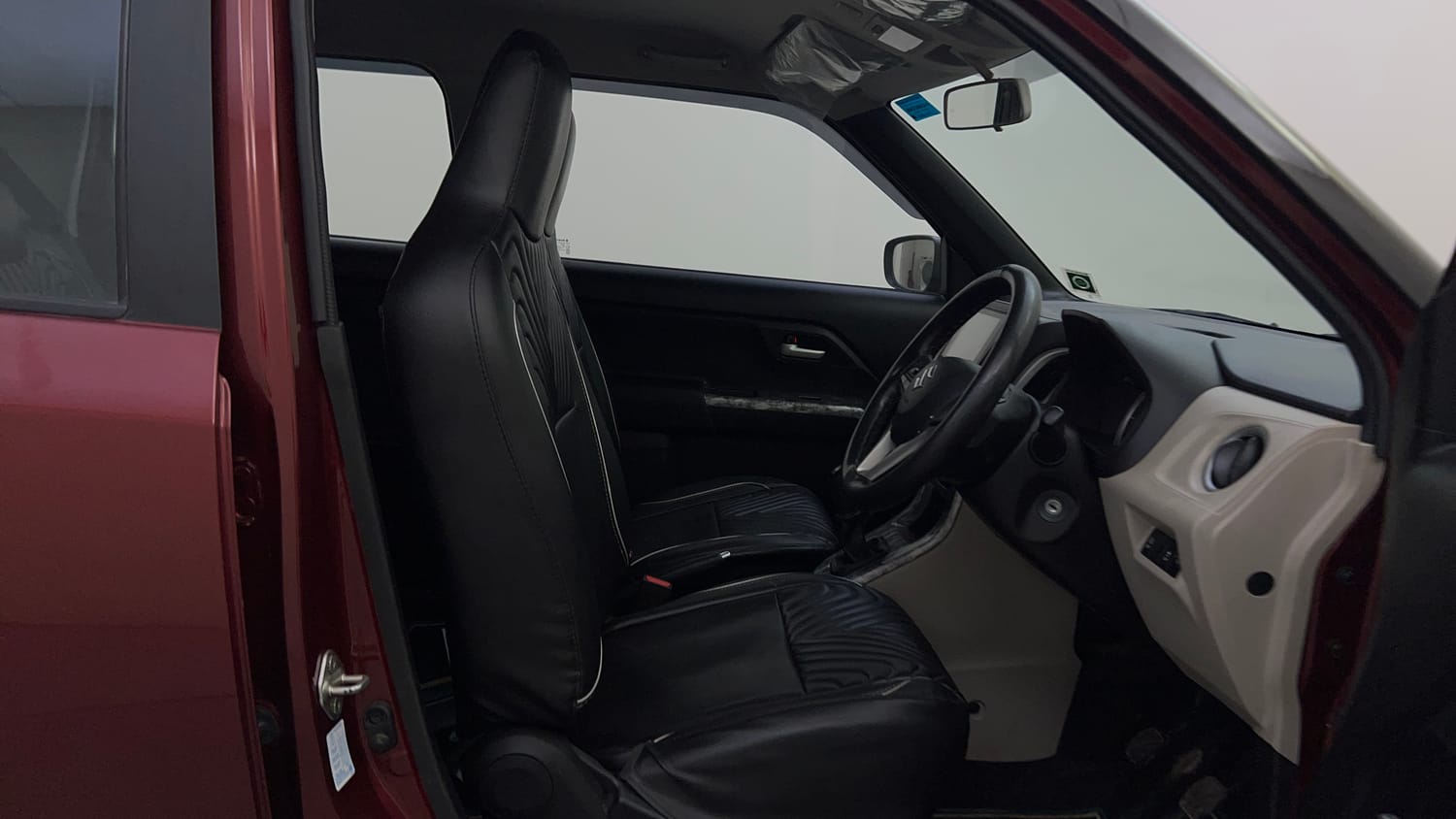 Used 2023 Maruti Suzuki Wagon R ZXI Plus 1.2 Dual Tone Petrol Manual interior RIGHT SIDE FRONT DOOR CABIN VIEW