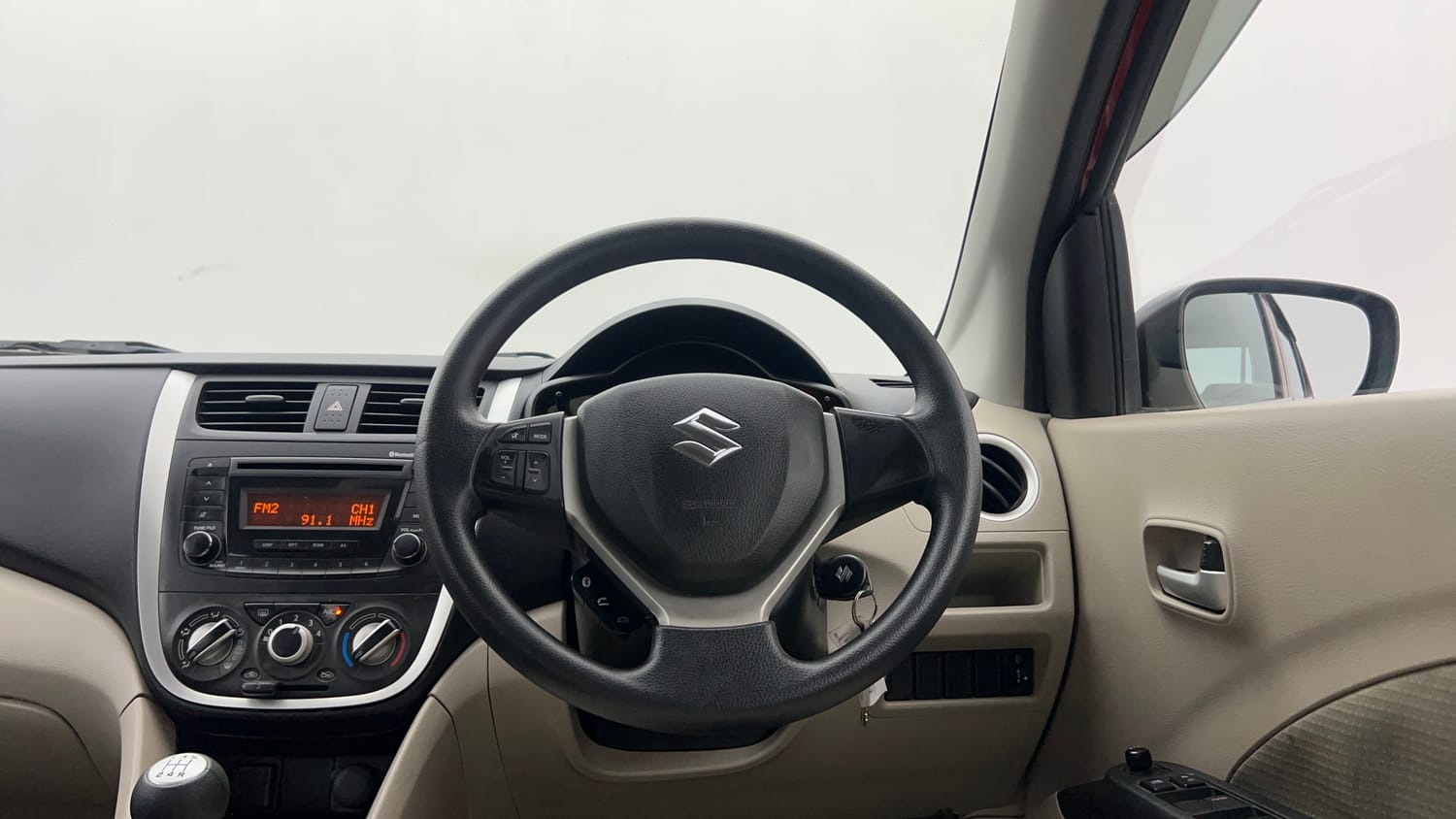 Used 2019 Maruti Suzuki Celerio ZXi Petrol Manual interior STEERING VIEW