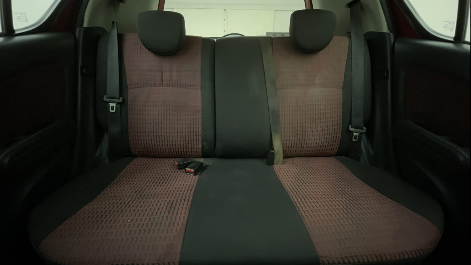 Used 2013 Maruti Suzuki Ritz Vxi BS-IV Petrol Manual interior REAR SEAT CONDITION VIEW