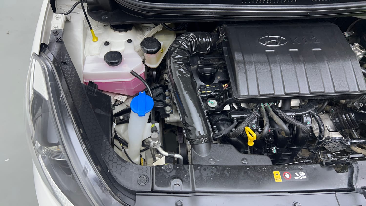 Used 2023 Hyundai Grand i10 Nios Sportz 1.2 Kappa CNG Cng Manual engine ENGINE RIGHT SIDE VIEW