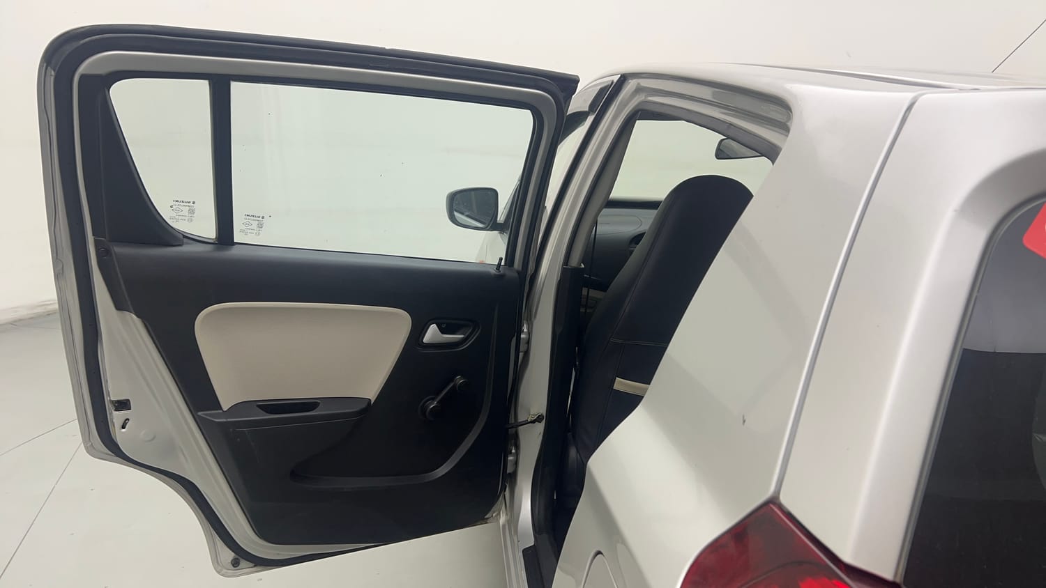 Used 2021 Maruti Suzuki Alto 800 VXi Petrol Manual interior LEFT REAR DOOR OPEN VIEW