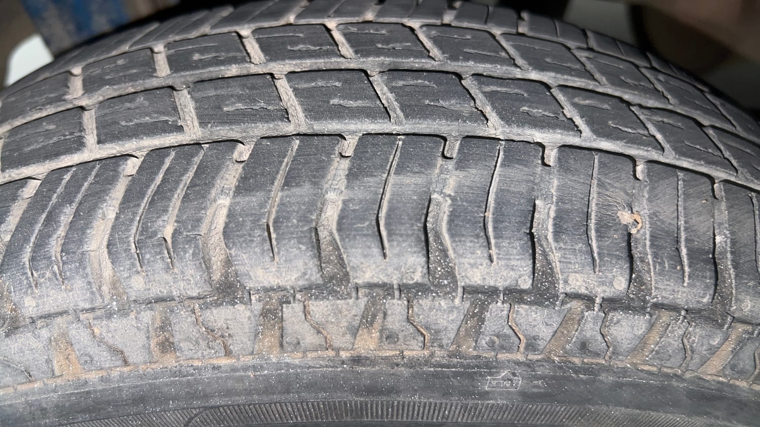 Used 2018 Maruti Suzuki Alto 800 VXi Petrol Manual tyres RIGHT REAR TYRE TREAD VIEW