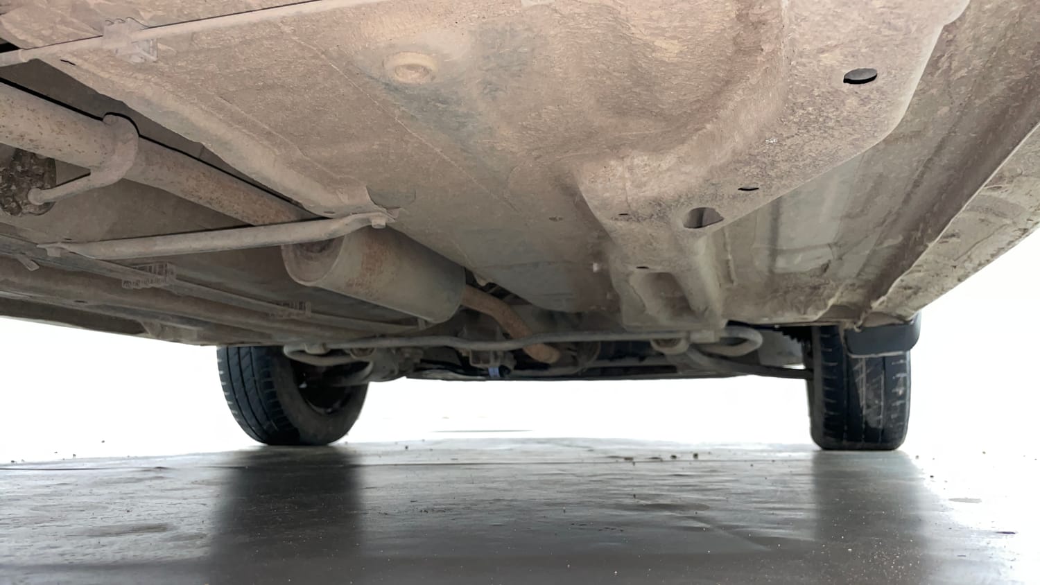 Used 2021 Tata Tiago XE Petrol Manual extra REAR RIGHT UNDERBODY VIEW
