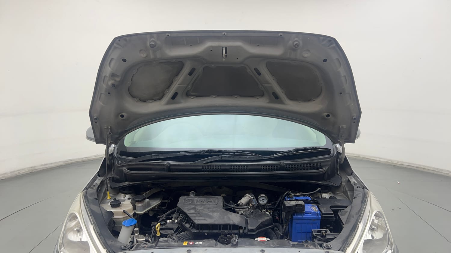 Used 2019 Hyundai Santro Sportz CNG Cng Manual engine ENGINE & BONNET OPEN FRONT VIEW