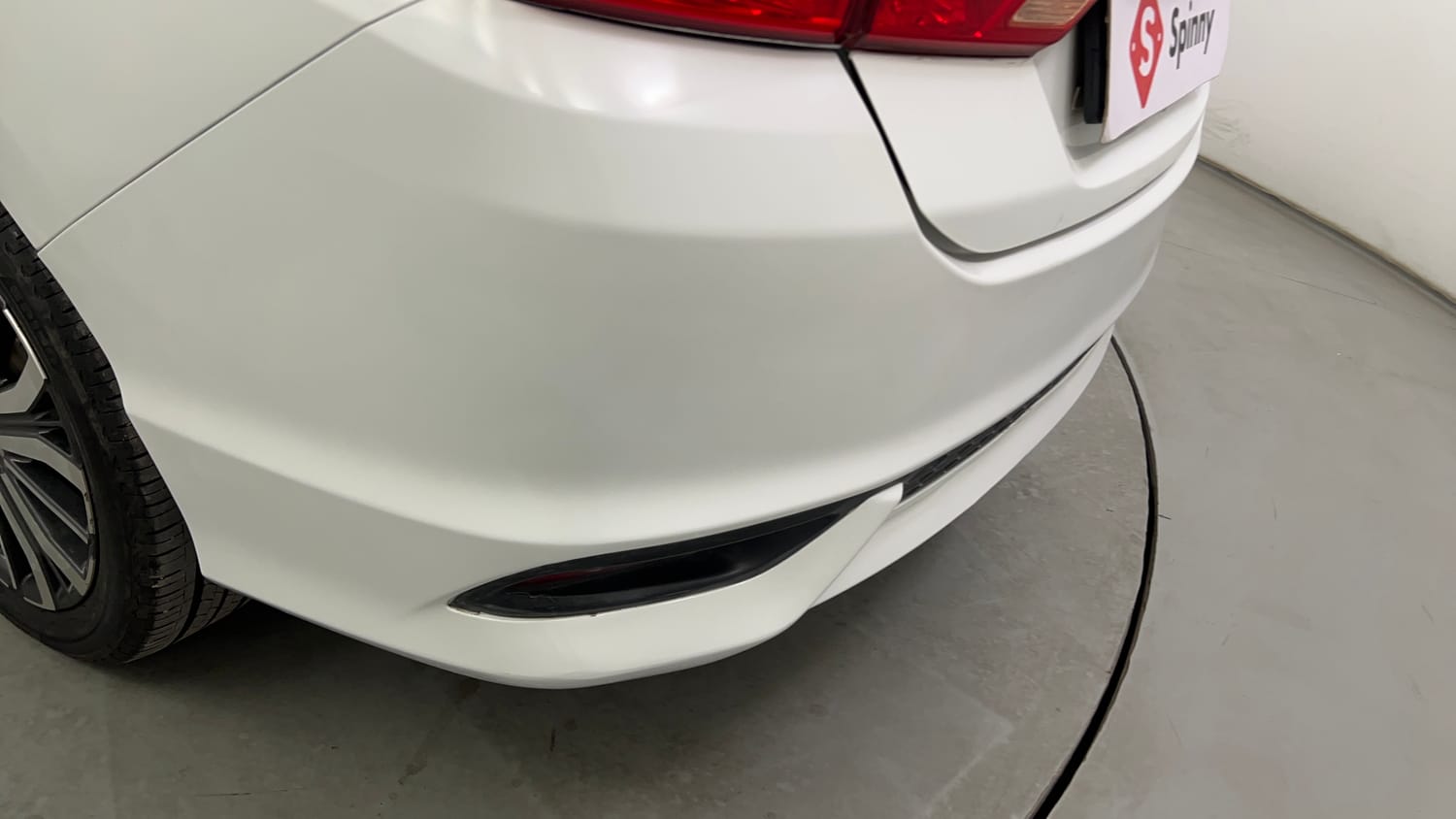 Used 2018 Honda City VX Petrol Petrol Manual dents MINOR SCRATCH