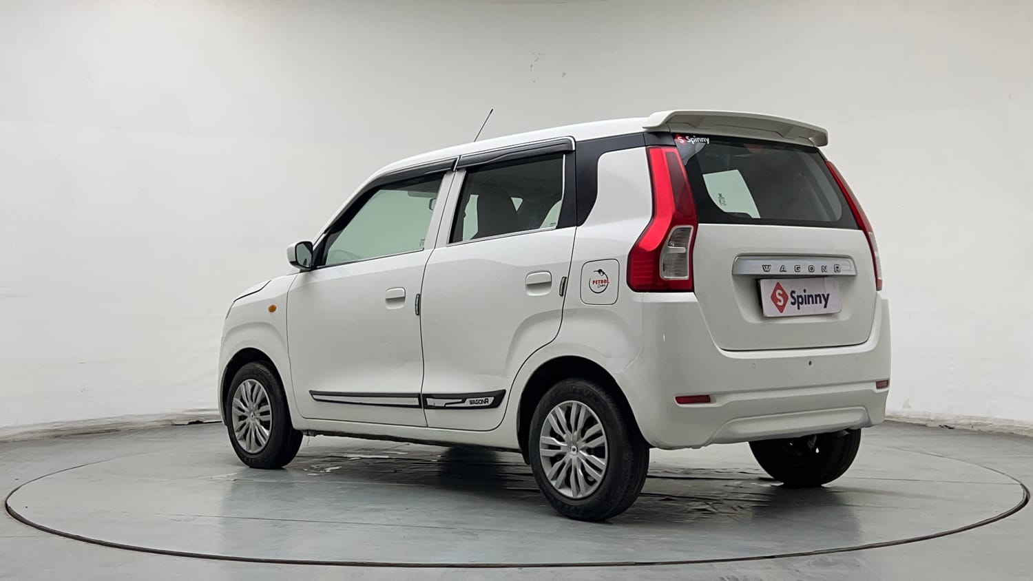 Used 2024 Maruti Suzuki Wagon R VXI 1.0 Petrol Manual exterior LEFT REAR CORNER VIEW