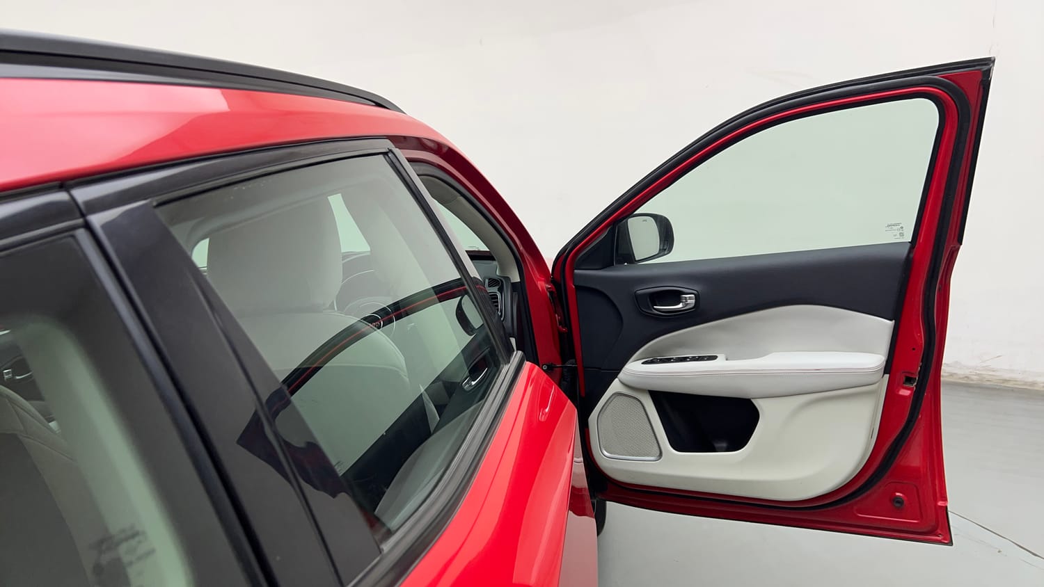 Used 2020 Jeep Compass Sport Plus 1.4 Petrol Petrol Manual interior RIGHT FRONT DOOR OPEN VIEW