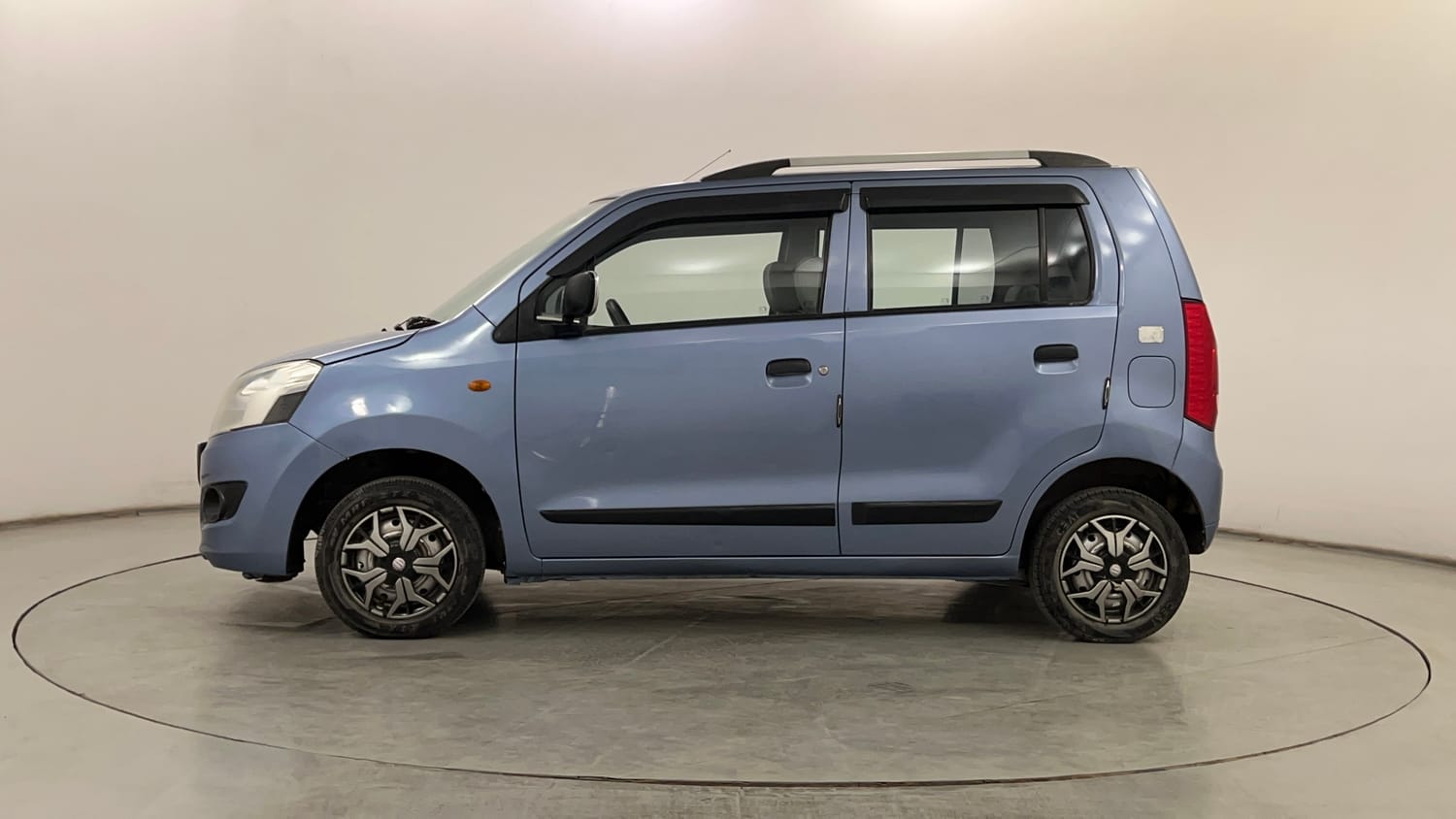 Used 2014 Maruti Suzuki Wagon R LXI CNG Cng Manual exterior LEFT SIDE VIEW
