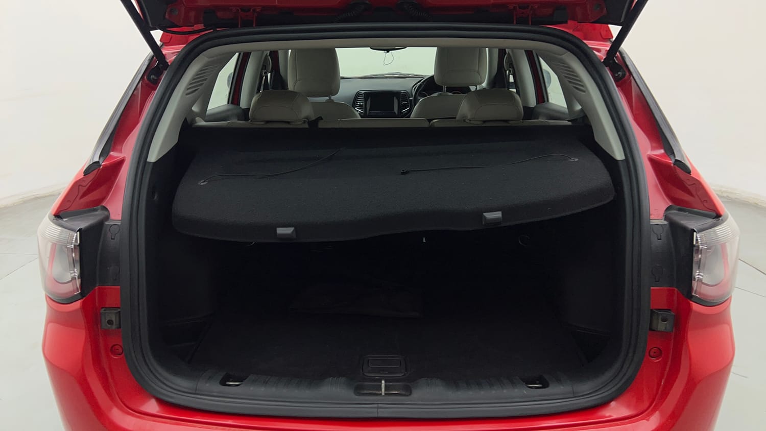 Used 2019 Jeep Compass Limited 1.4 Petrol AT Petrol Automatic interior DICKY INSIDE VIEW