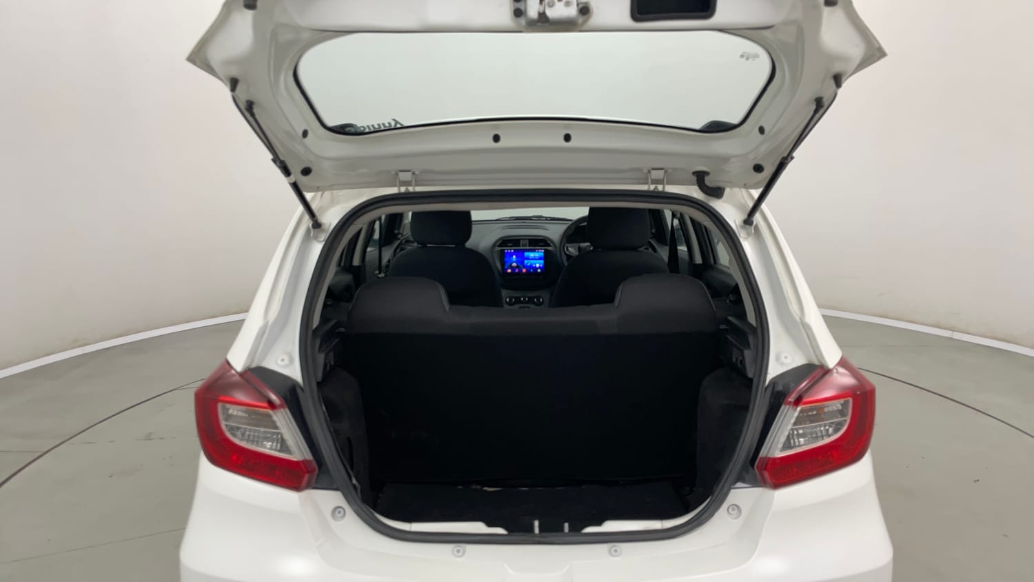 Used 2021 Tata Tiago XE Petrol Manual interior DICKY INSIDE VIEW