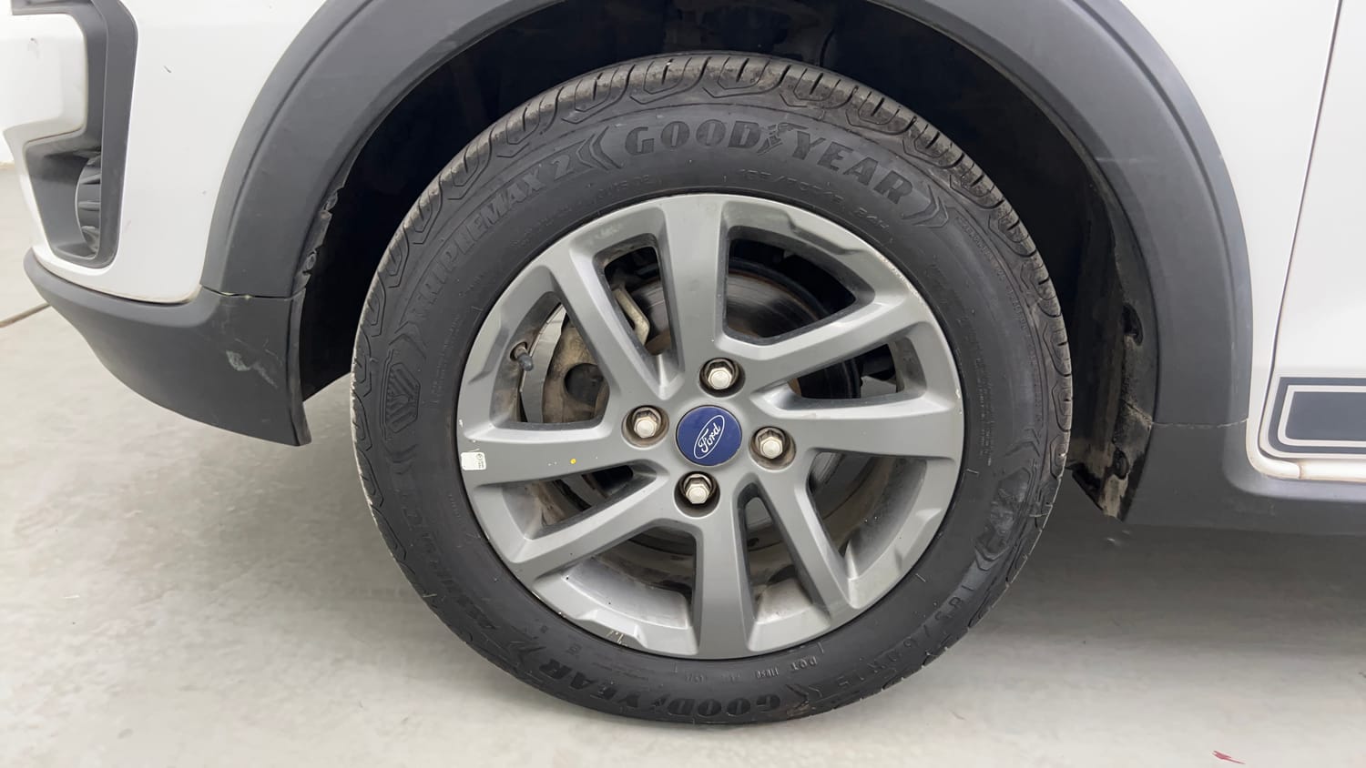 Used 2020 Ford Freestyle Titanium Plus 1.2 Ti-VCT Petrol Manual tyres LEFT FRONT TYRE RIM VIEW