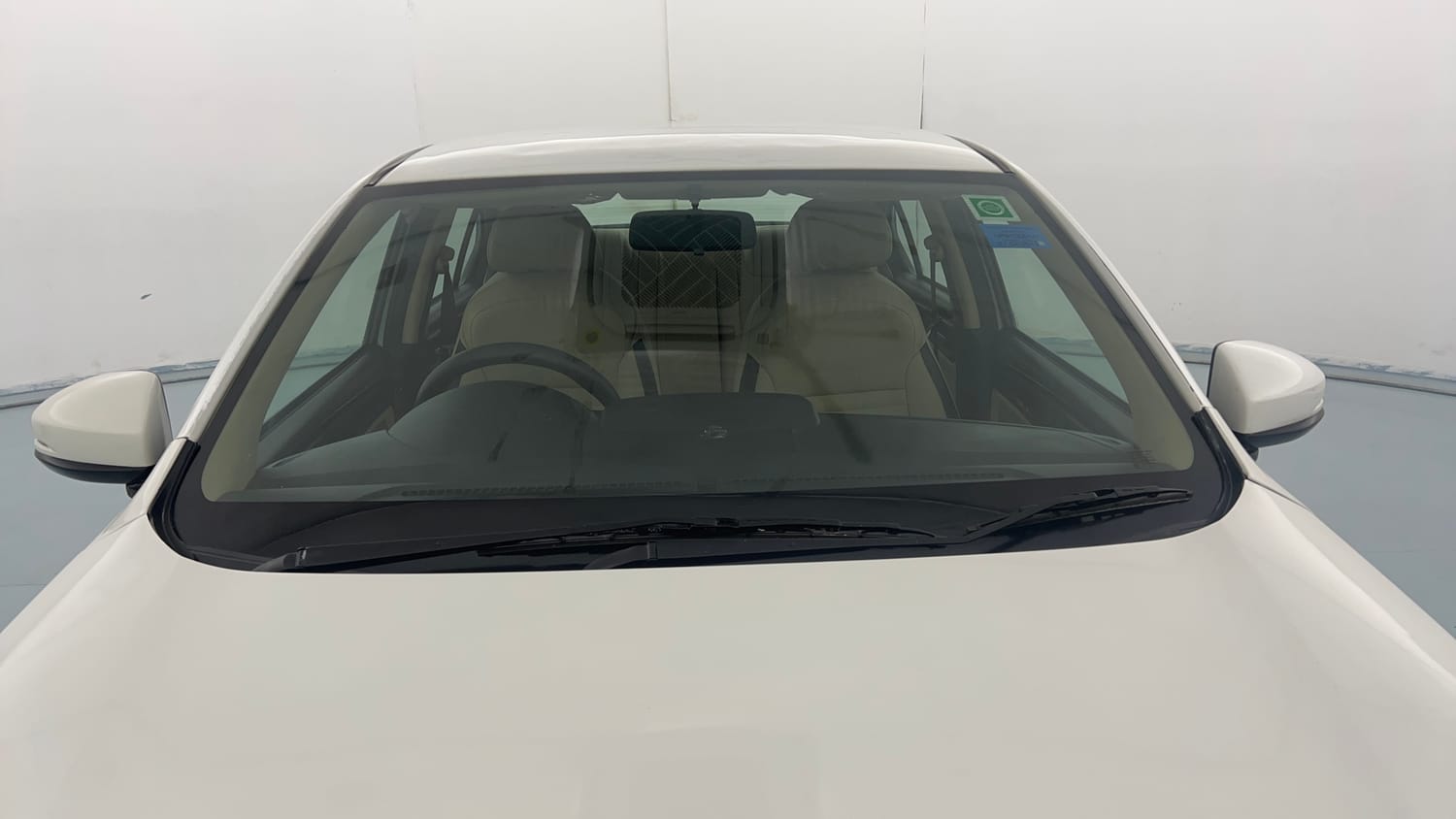 Used 2019 Honda Amaze 1.2 V MT Petrol Petrol Manual exterior FRONT WINDSHIELD VIEW