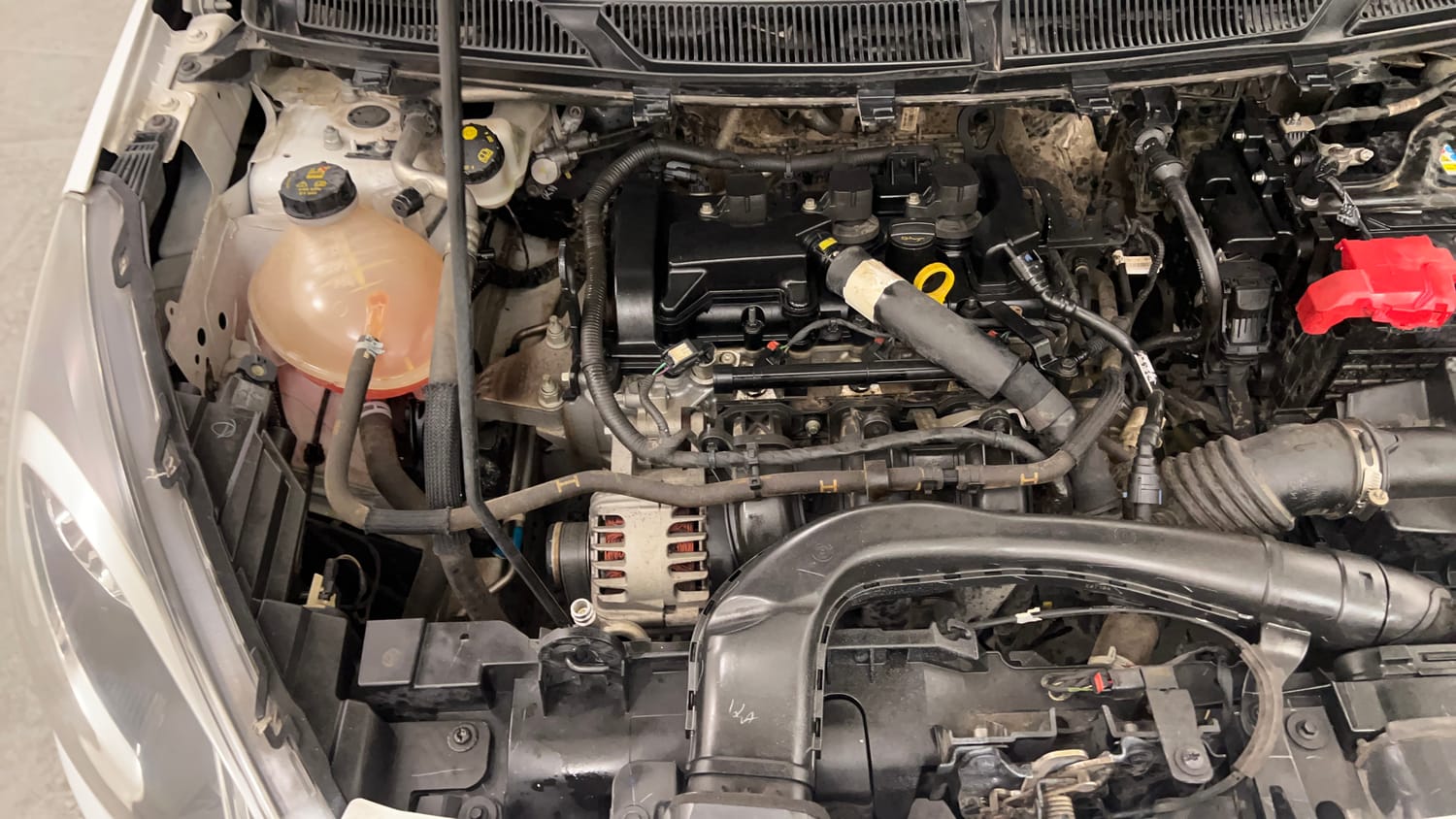 Used 2019 Ford Figo Titanium 1.2 Ti-VCT MT Petrol Manual engine ENGINE RIGHT SIDE VIEW