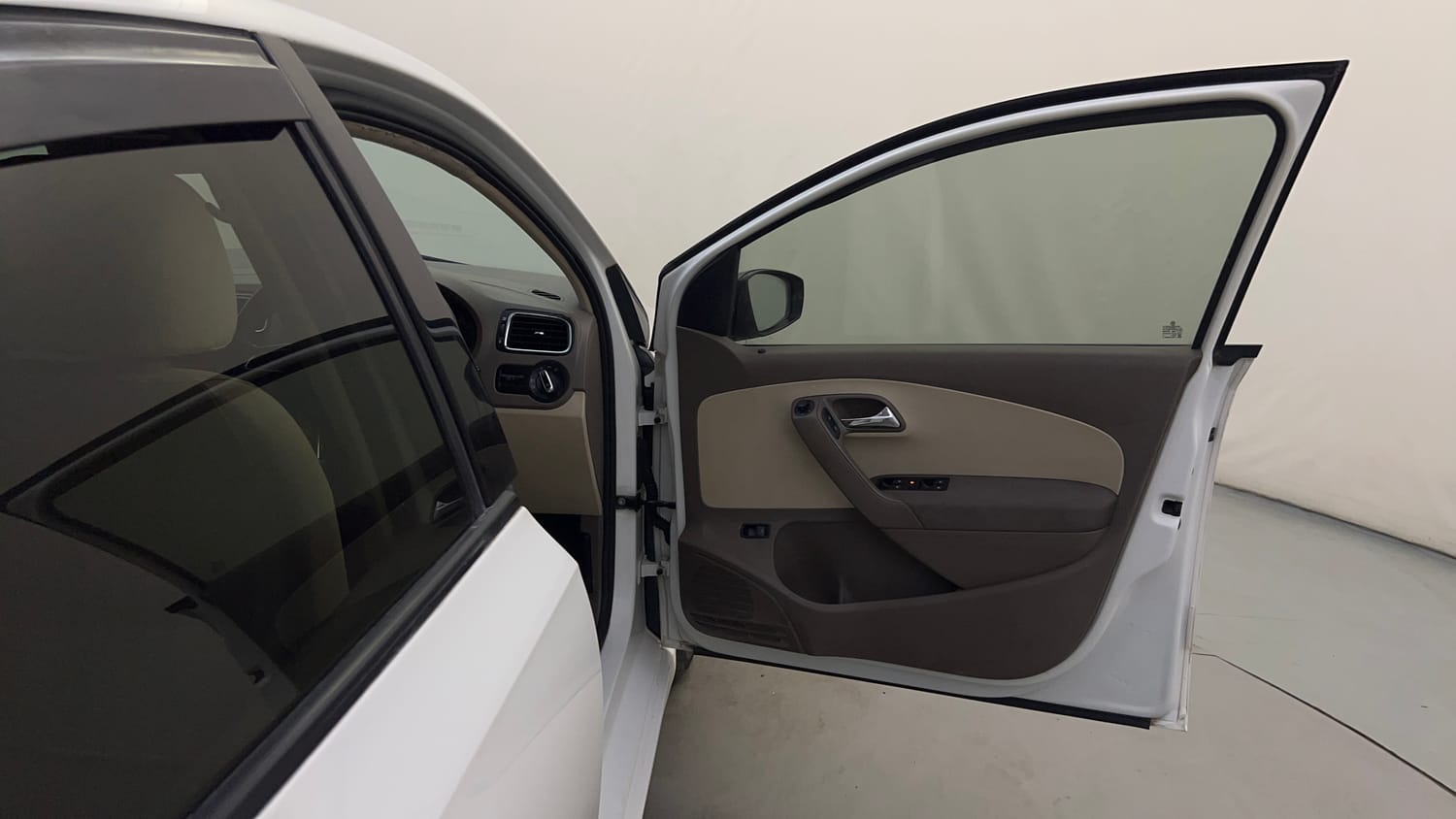 Used 2016 Skoda Rapid 1.5 TDI CR Style Plus AT Diesel Automatic interior RIGHT FRONT DOOR OPEN VIEW