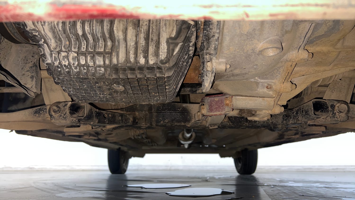 Used 2019 Datsun Redi-GO T (O) Petrol Manual extra FRONT LEFT UNDERBODY VIEW