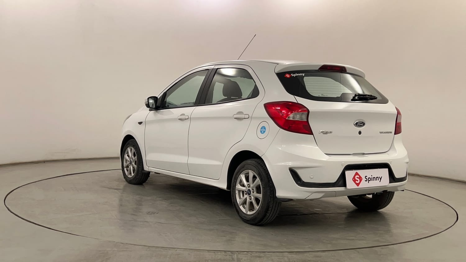 Used 2019 Ford Figo Titanium 1.2 Ti-VCT MT Petrol Manual exterior LEFT REAR CORNER VIEW
