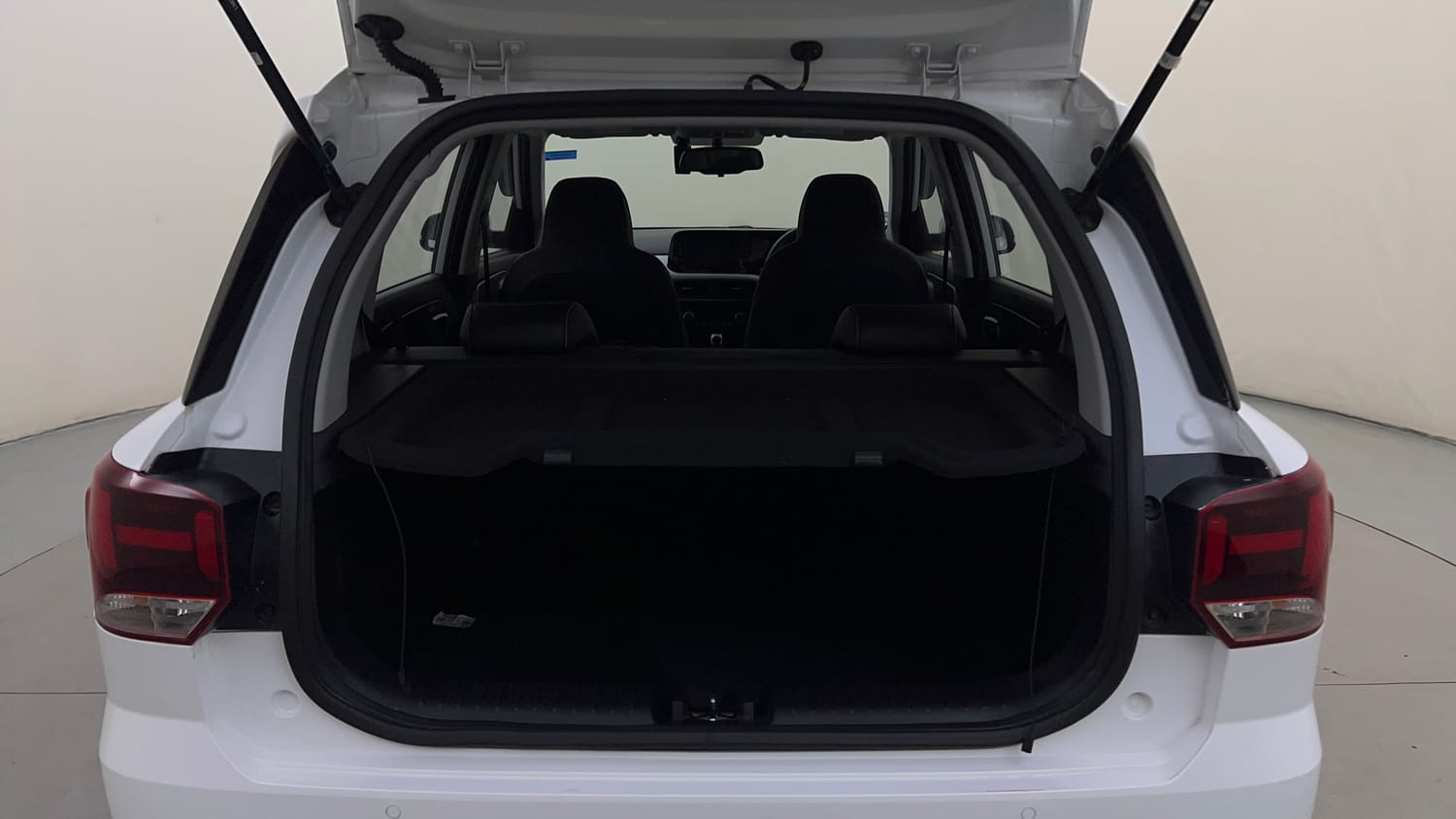 Used 2025 Hyundai Exter SX (O) Connect 1.2 AMT Petrol Automatic interior DICKY INSIDE VIEW