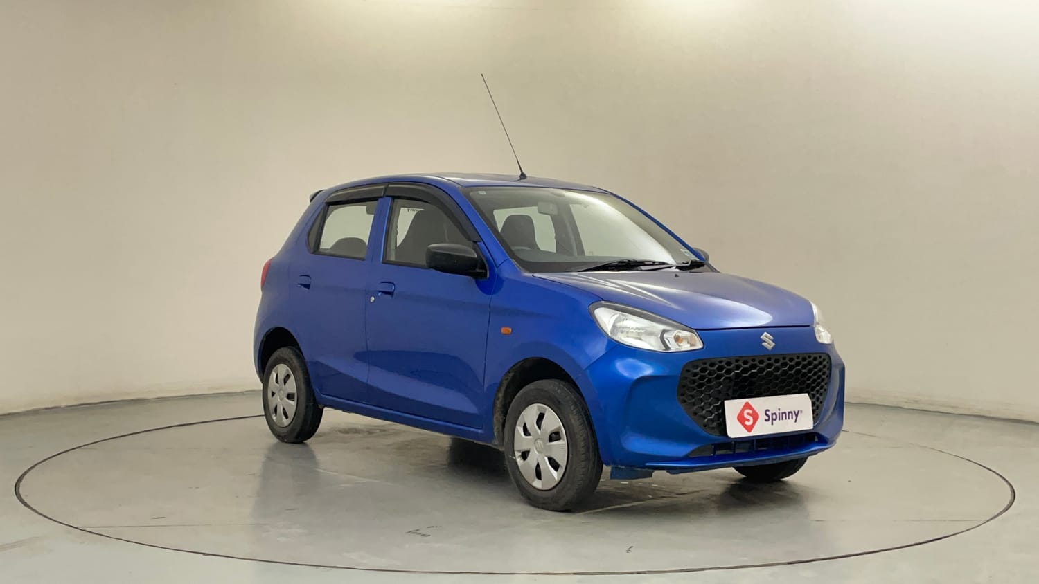 Used 2024 Maruti Suzuki Alto K10 VXi Plus Petrol Manual exterior RIGHT FRONT CORNER VIEW