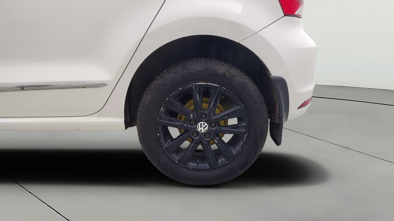 Used 2016 Volkswagen Polo GT TSI Petrol Automatic tyres LEFT REAR TYRE RIM VIEW