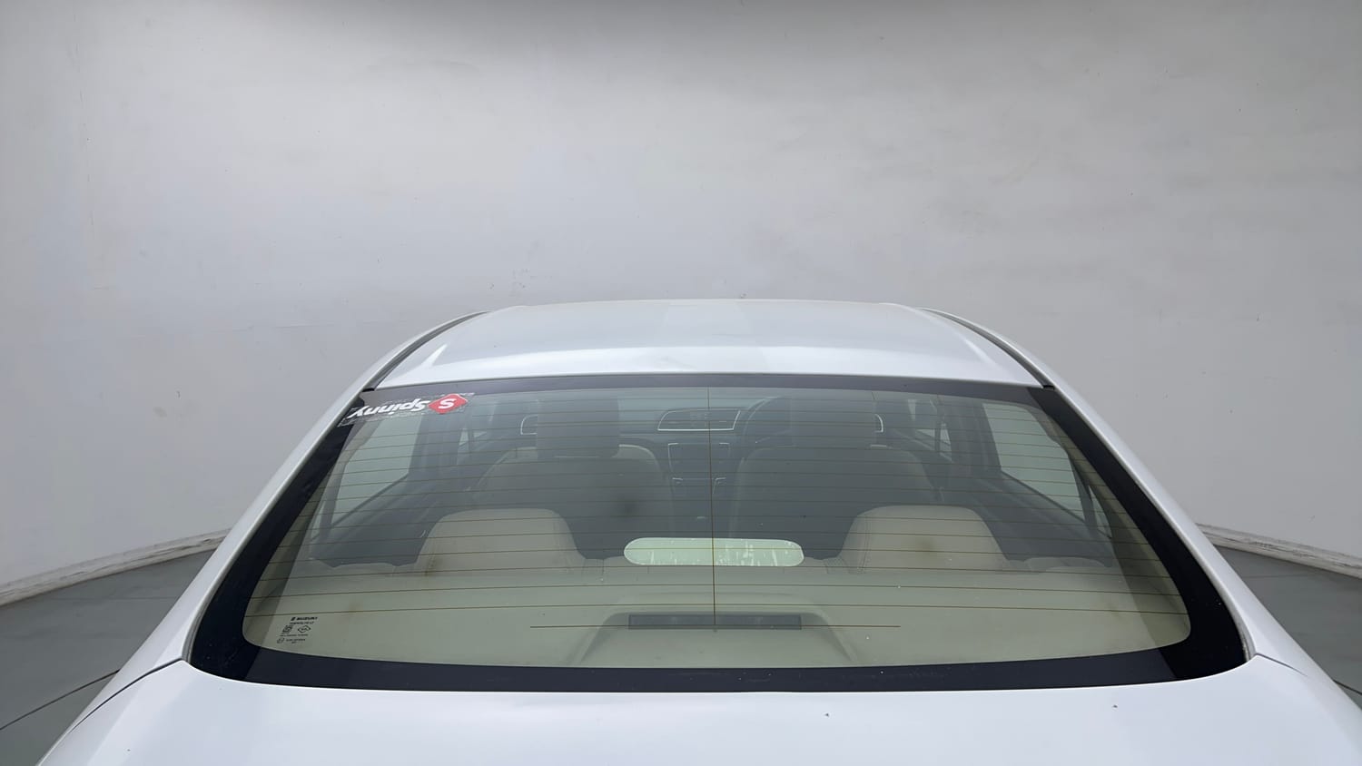 Used 2016 Maruti Suzuki Ciaz VXi+ AT Petrol Automatic exterior BACK WINDSHIELD VIEW