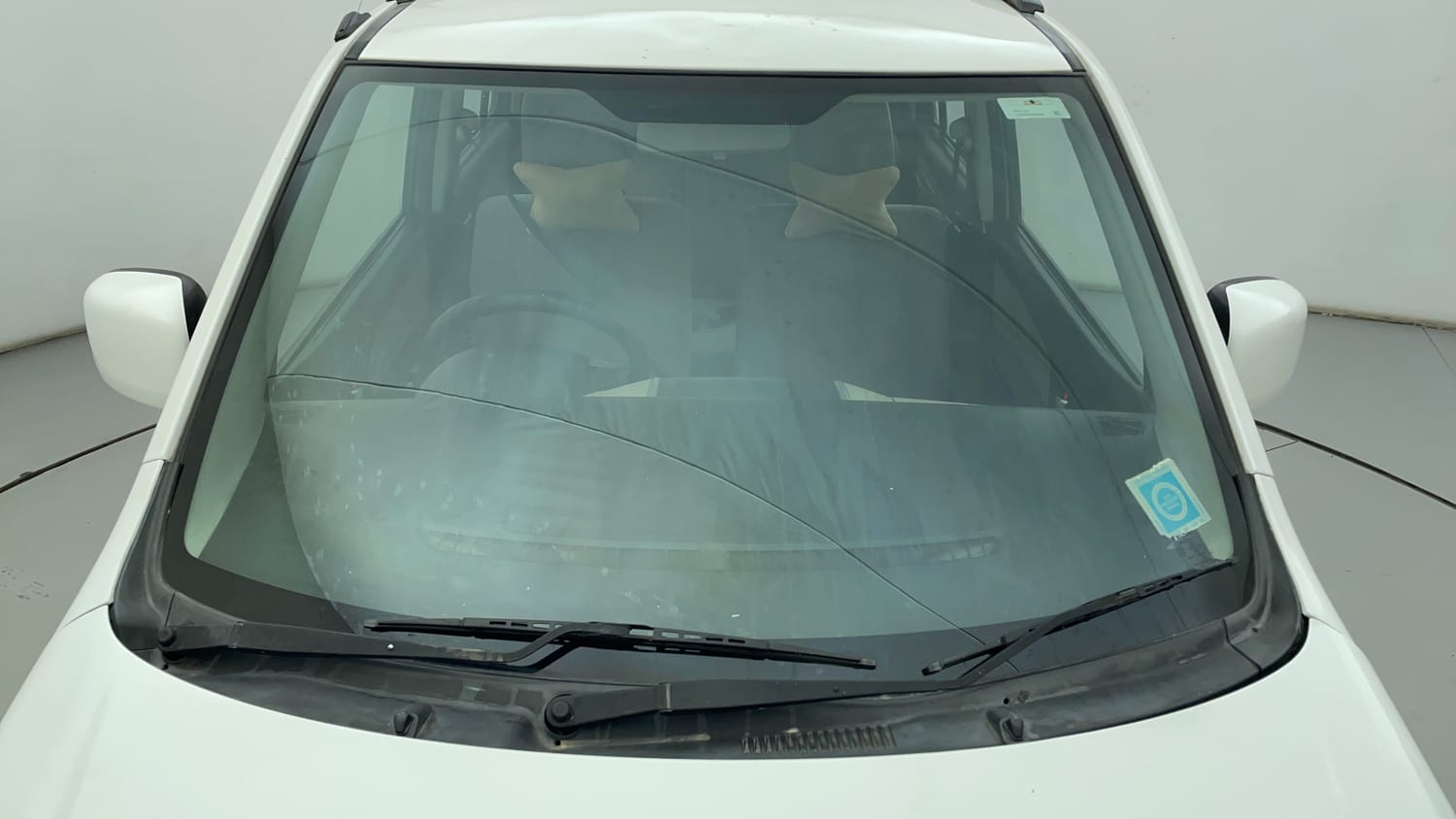 Used 2016 Maruti Suzuki Wagon R 1.0 VXI AMT Petrol Automatic exterior FRONT WINDSHIELD VIEW