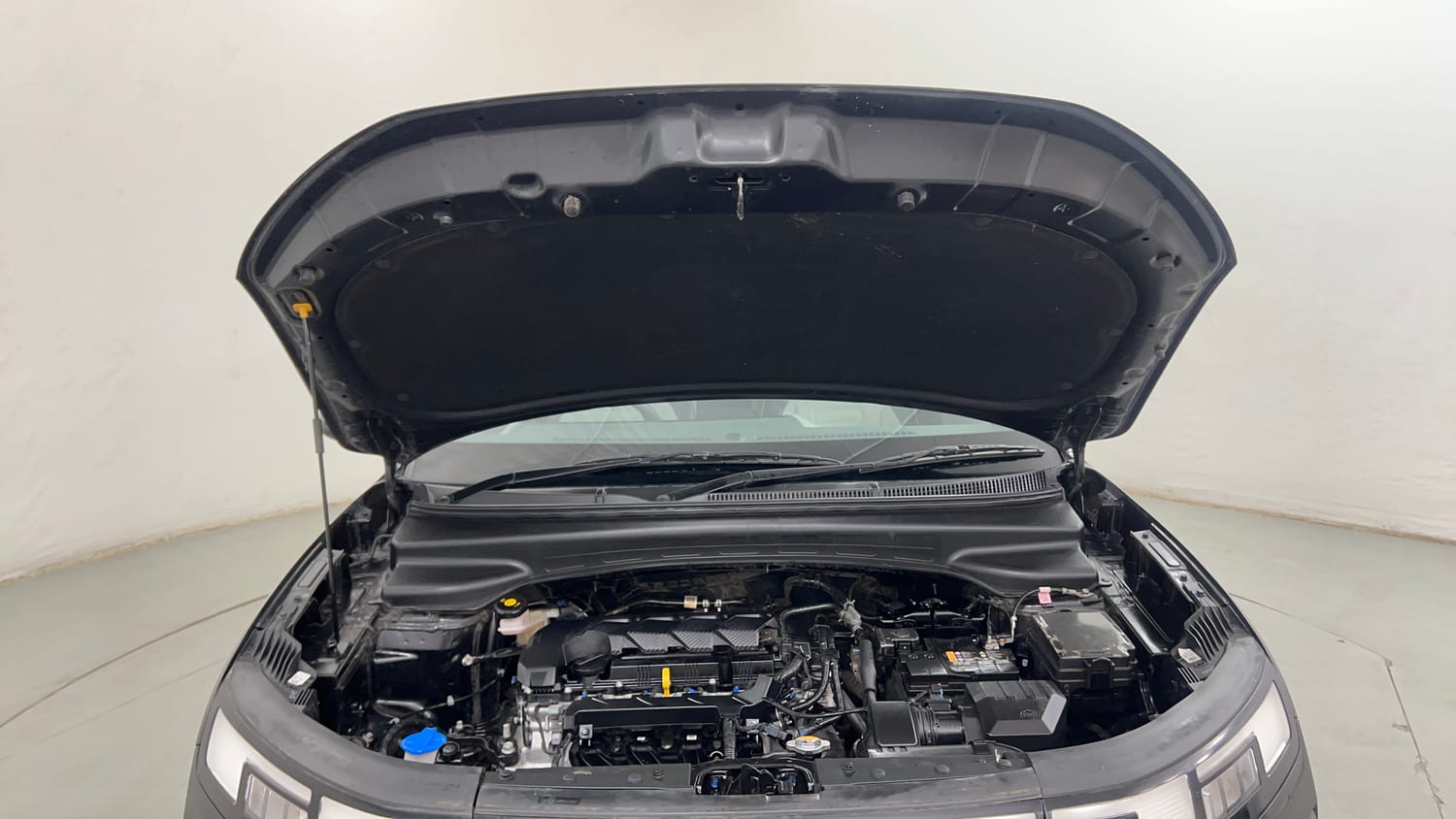Used 2024 Hyundai Creta 1.5 MPi Petrol MT E Petrol Manual engine ENGINE & BONNET OPEN FRONT VIEW