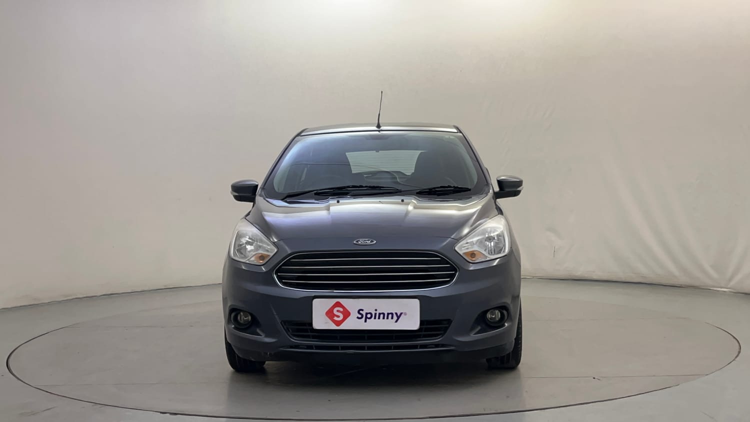 Used 2016 Ford Figo Titanium 1.5 Ti-VCT AT Petrol Automatic exterior FRONT VIEW
