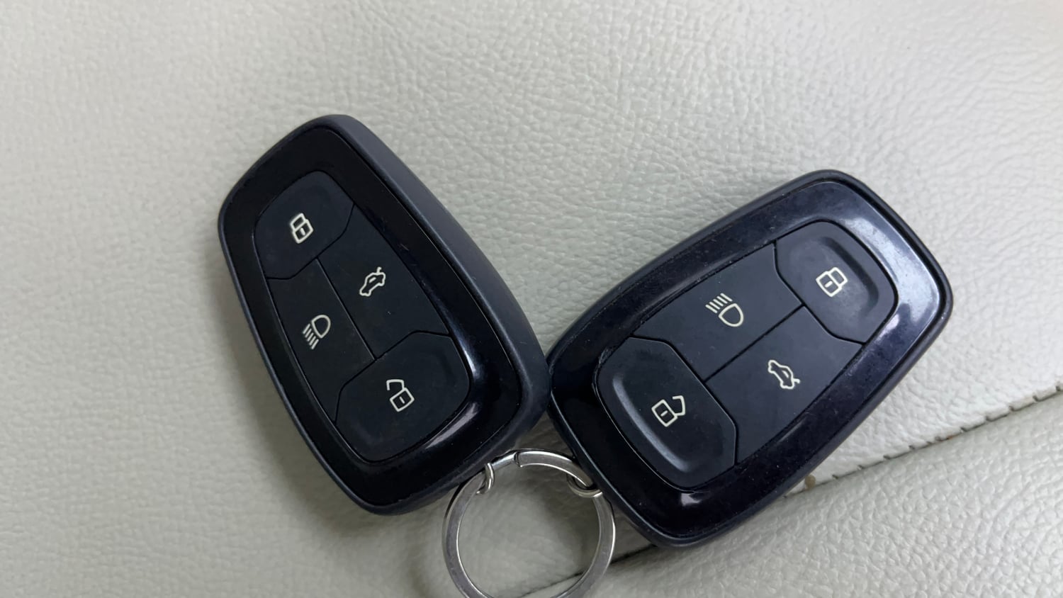Used 2021 Tata Tigor XZA Plus Petrol Automatic extra CAR KEY VIEW
