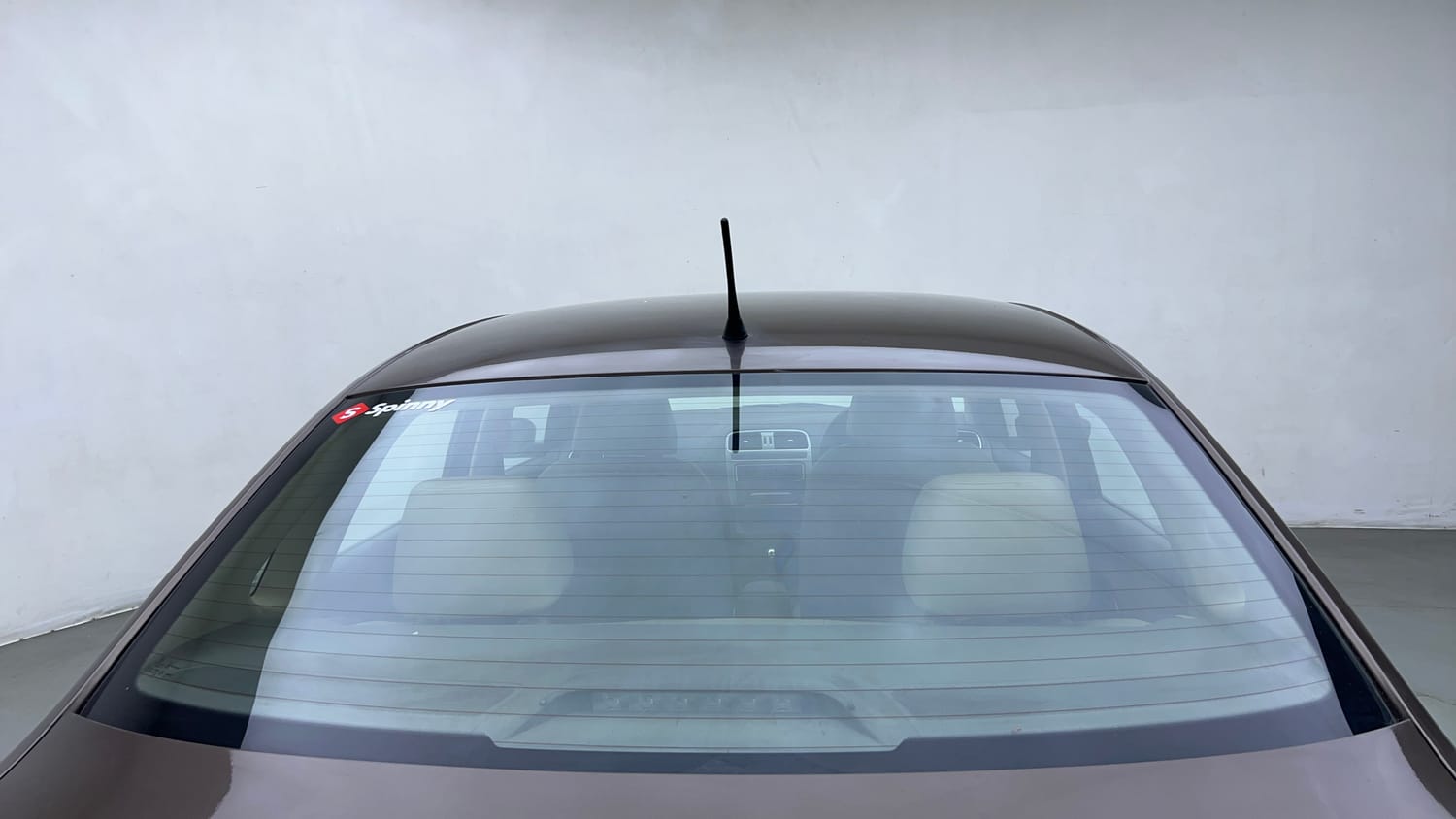 Used 2016 Volkswagen Vento Highline Petrol AT Petrol Automatic exterior BACK WINDSHIELD VIEW