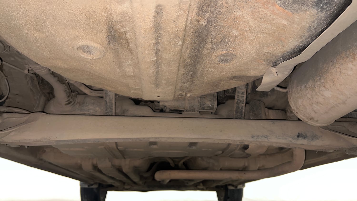Used 2015 Hyundai Elite i20 Asta 1.2 Petrol Manual extra REAR UNDERBODY VIEW (TAKEN FROM REAR)