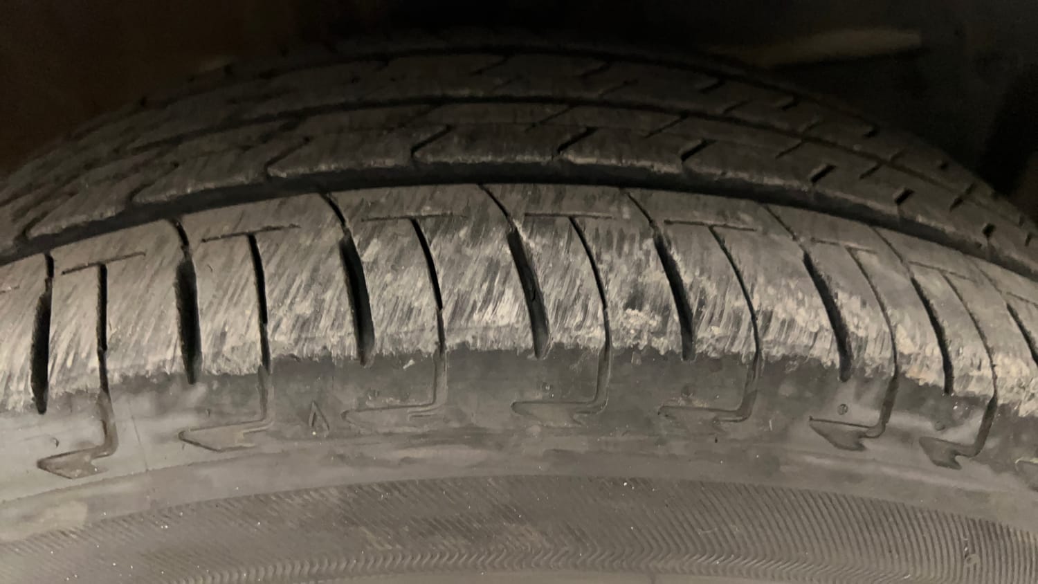 Used 2023 Honda City ZX CVT Petrol Petrol Automatic tyres RIGHT FRONT TYRE TREAD VIEW