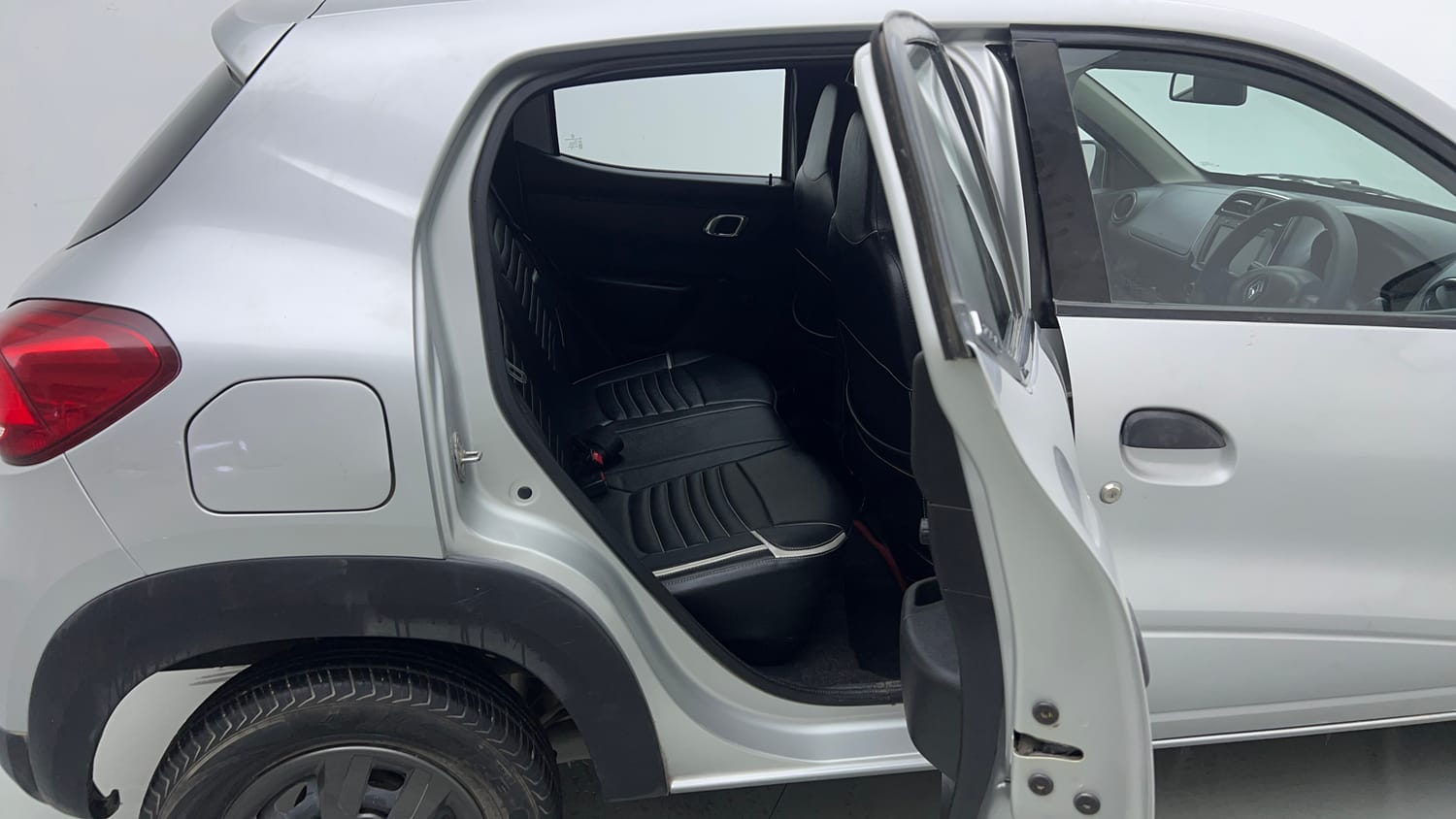 Used 2020 Renault Kwid 1.0 RXT AMT Opt Petrol Automatic interior RIGHT SIDE REAR DOOR CABIN VIEW