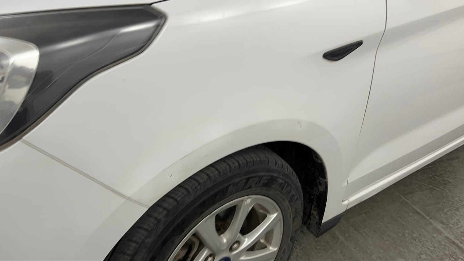 Used 2019 Ford Figo Titanium 1.2 Ti-VCT MT Petrol Manual dents MINOR SCRATCH