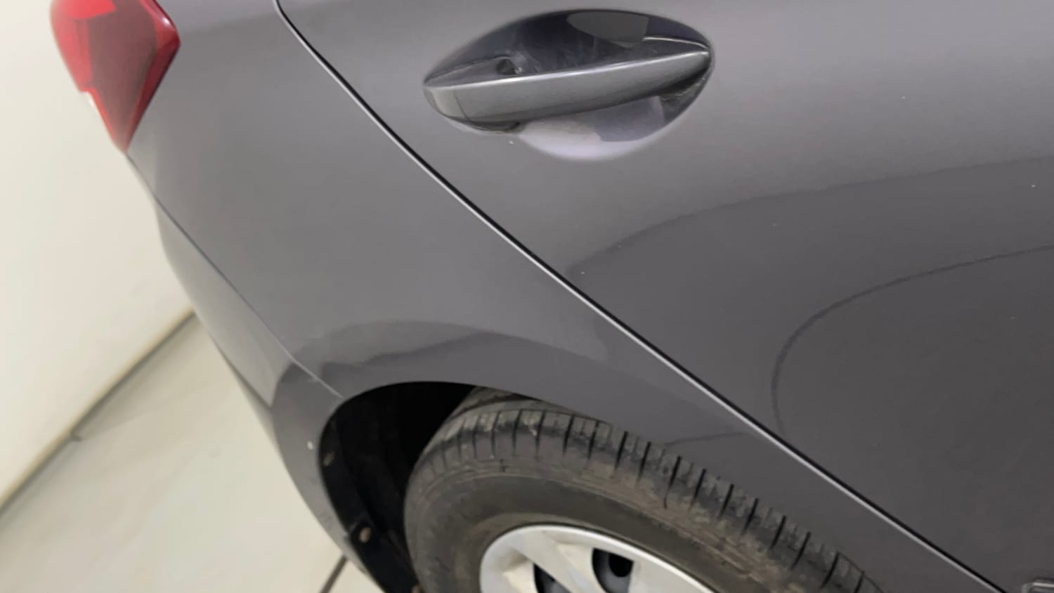 Used 2017 Hyundai Elite i20 Sportz 1.2 Petrol Manual dents MINOR DENT