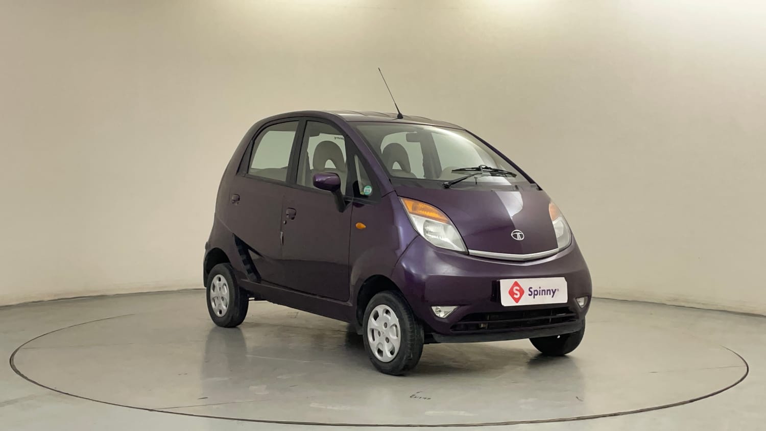 Used 2015 Tata Nano Twist XT Petrol Manual exterior RIGHT FRONT CORNER VIEW