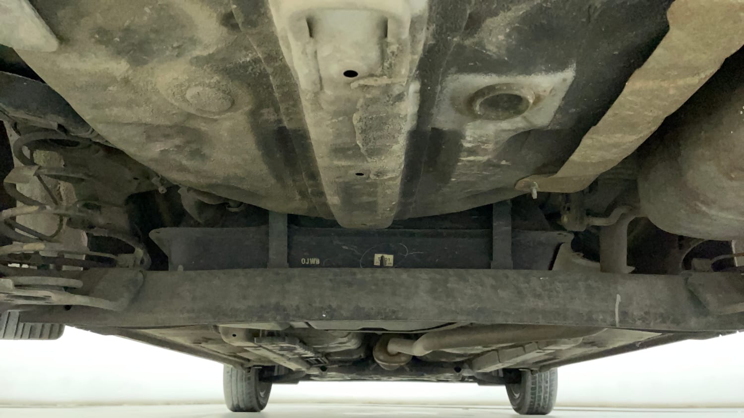 Used 2020 Hyundai Grand i10 Nios Sportz AMT 1.2 Kappa VTVT Petrol Automatic extra REAR UNDERBODY VIEW (TAKEN FROM REAR)