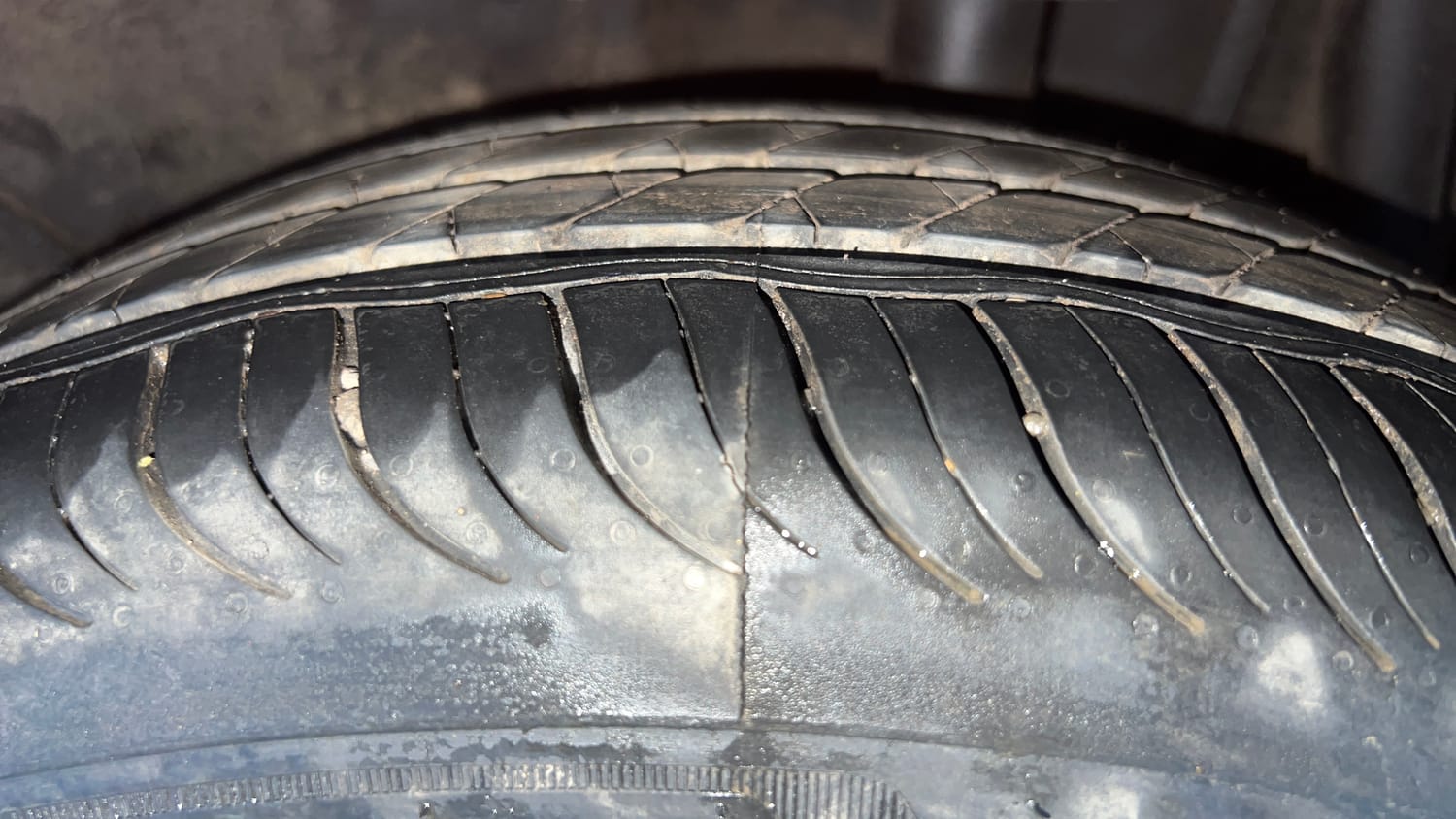 Used 2020 Tata Tiago XZA Plus Dual Tone Petrol Automatic tyres LEFT REAR TYRE TREAD VIEW