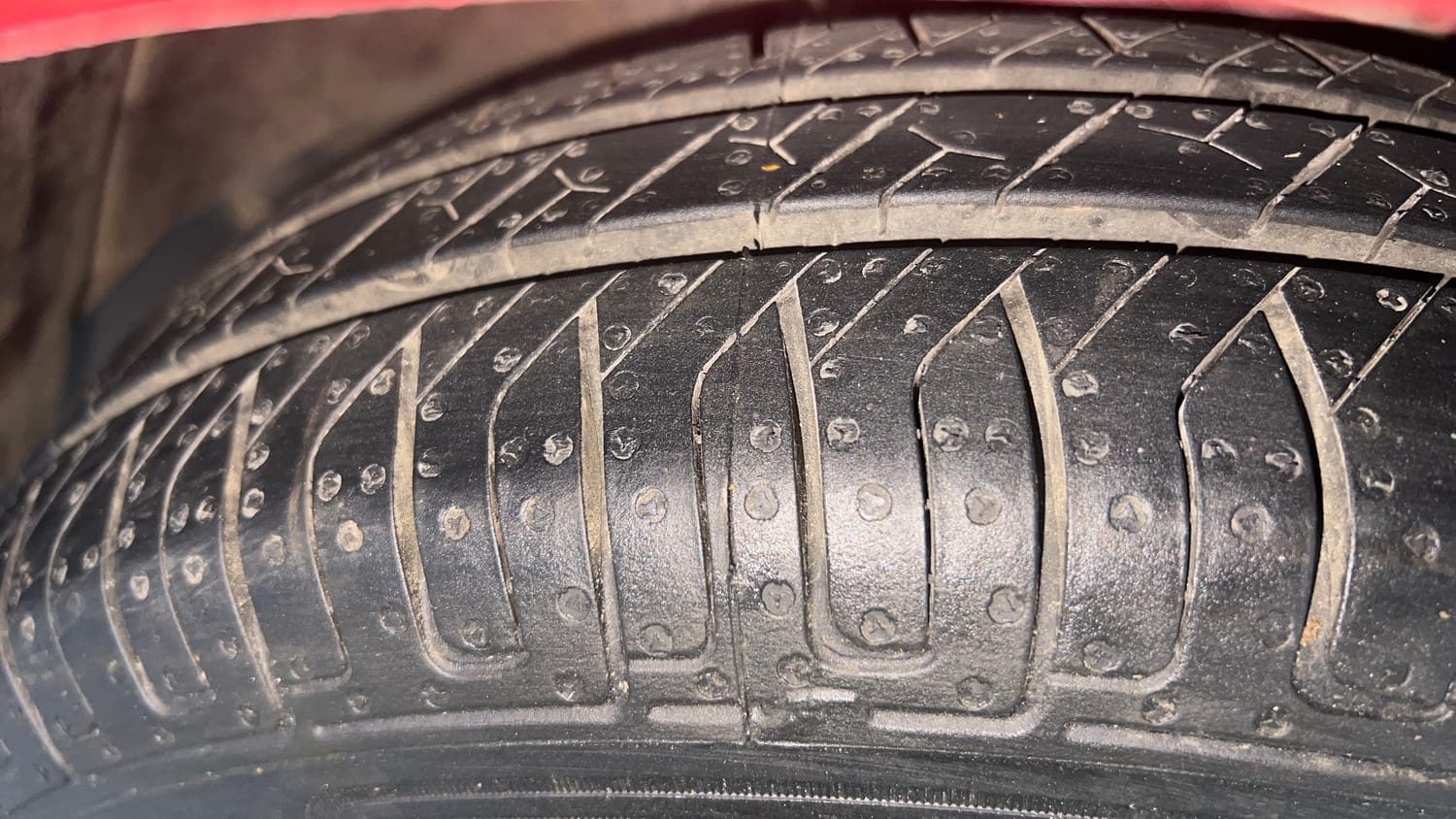 Used 2019 Datsun Redi-GO T (O) Petrol Manual tyres RIGHT FRONT TYRE TREAD VIEW