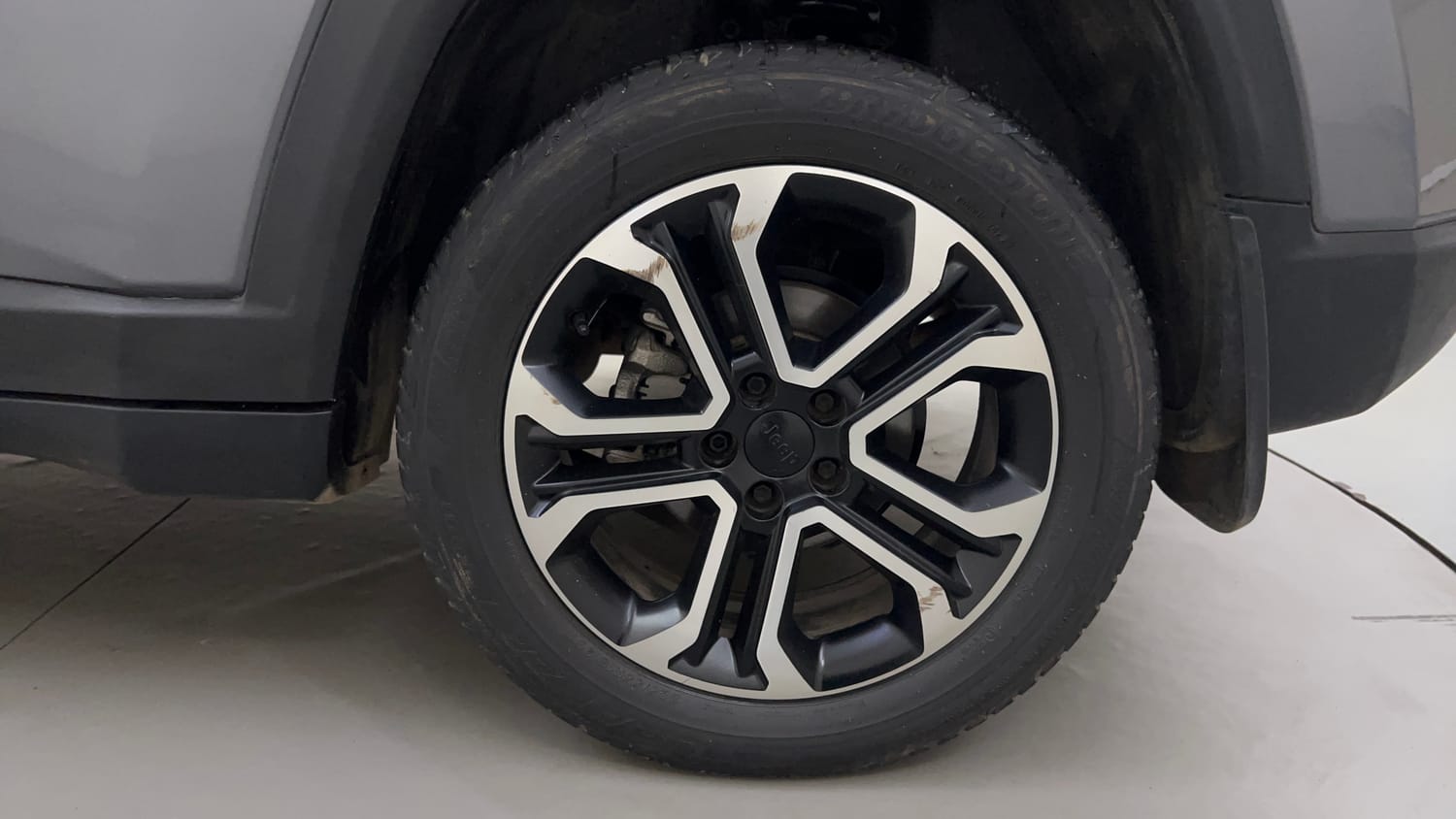 Used 2020 Jeep Compass Limited Plus Petrol AT Petrol Automatic tyres LEFT REAR TYRE RIM VIEW