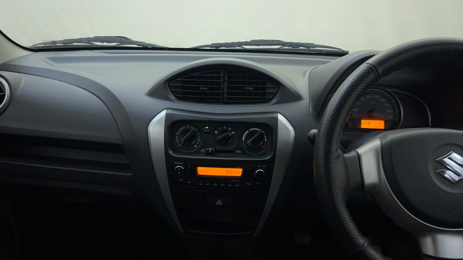 Used 2018 Maruti Suzuki Alto 800 VXi Petrol Manual interior MUSIC SYSTEM & AC CONTROL VIEW