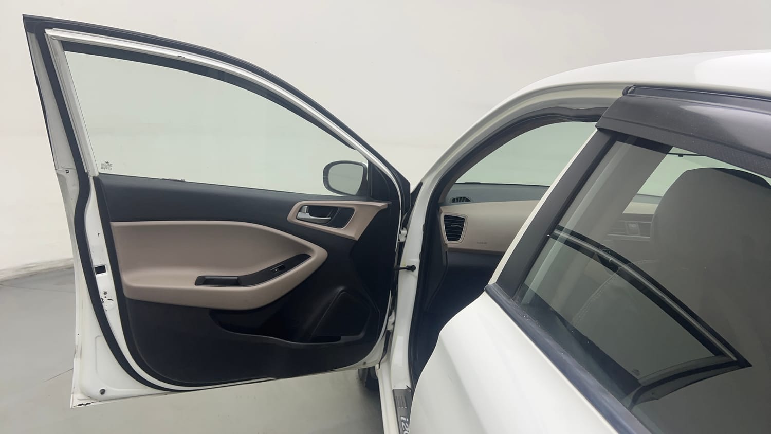 Used 2019 Hyundai Elite i20 Asta 1.2 (O) Petrol Manual interior LEFT FRONT DOOR OPEN VIEW