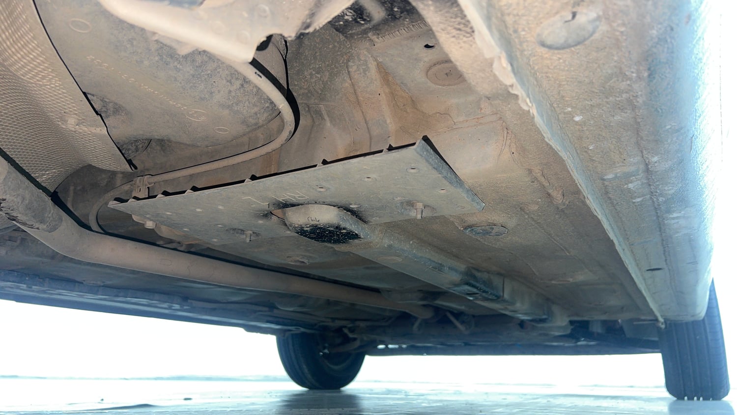 Used 2019 Hyundai Santro Sportz CNG Cng Manual extra REAR RIGHT UNDERBODY VIEW