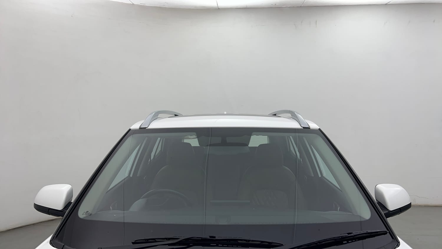 Used 2023 Hyundai Venue SX 1.2 Petrol Petrol Manual exterior FRONT WINDSHIELD VIEW