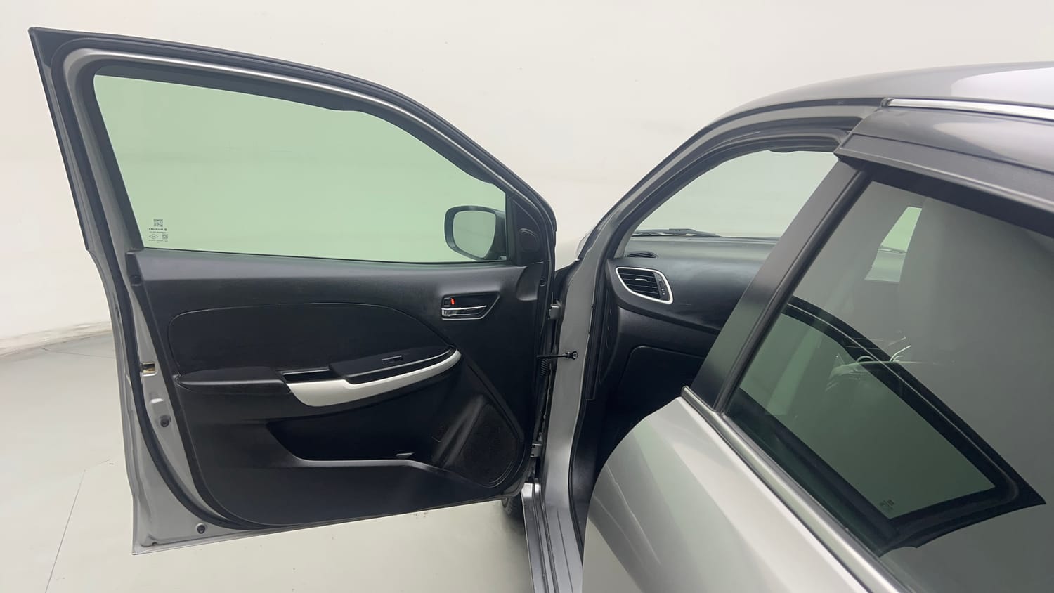 Used 2018 Maruti Suzuki Baleno Zeta 1.2 Petrol Manual interior LEFT FRONT DOOR OPEN VIEW