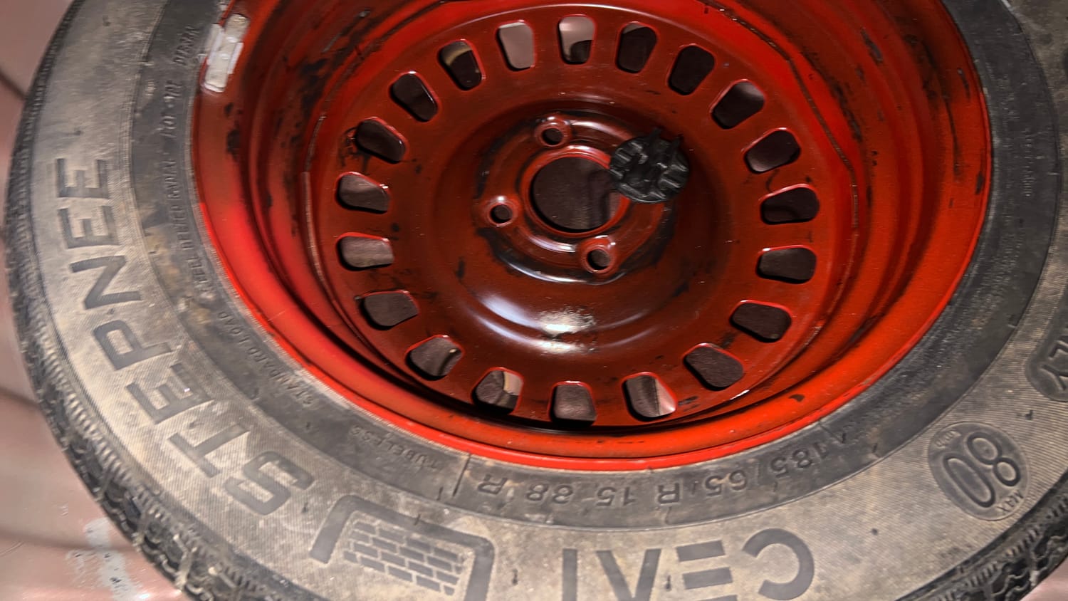 Used 2021 Nissan Magnite XV Premium Petrol + CNG(Outside Fitted) Cng Manual tyres SPARE TYRE VIEW