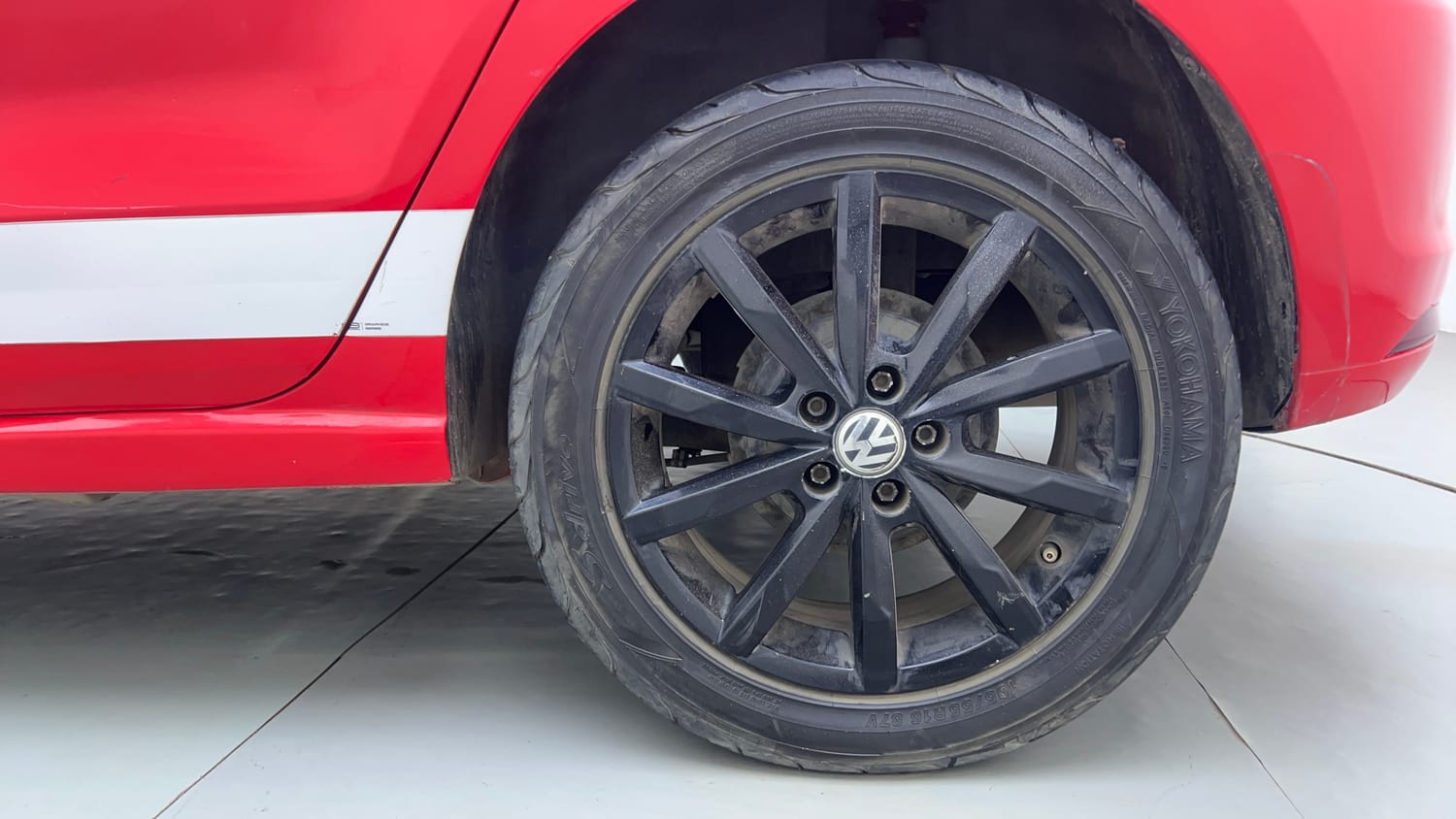 Used 2018 Volkswagen Polo GT TSI Petrol Automatic tyres LEFT REAR TYRE RIM VIEW